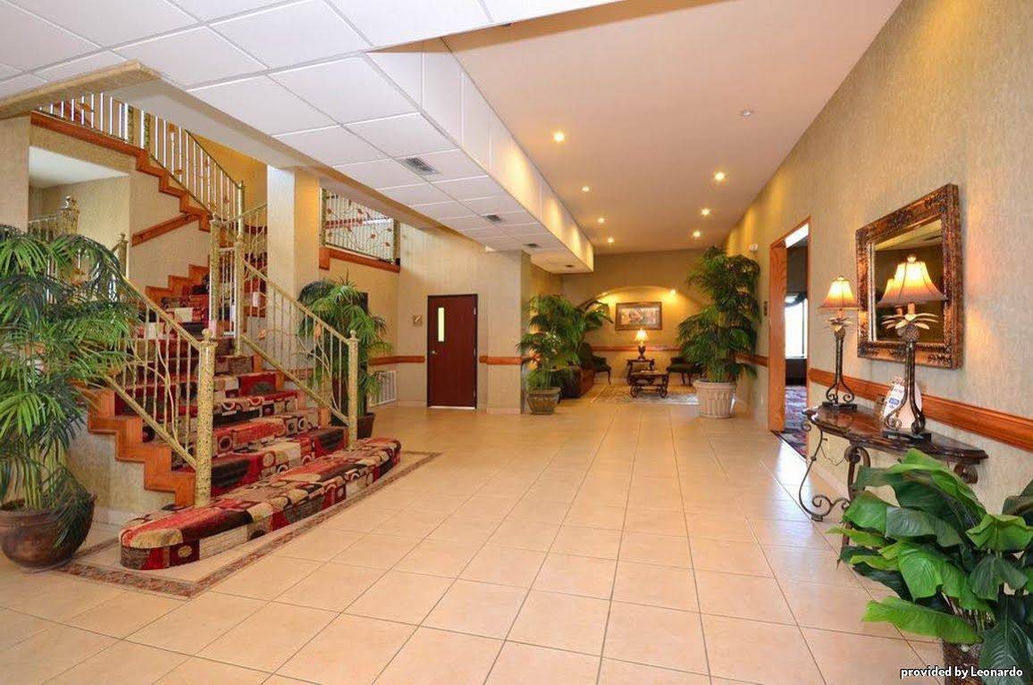 Best Western Casa Villa Inn & Suites