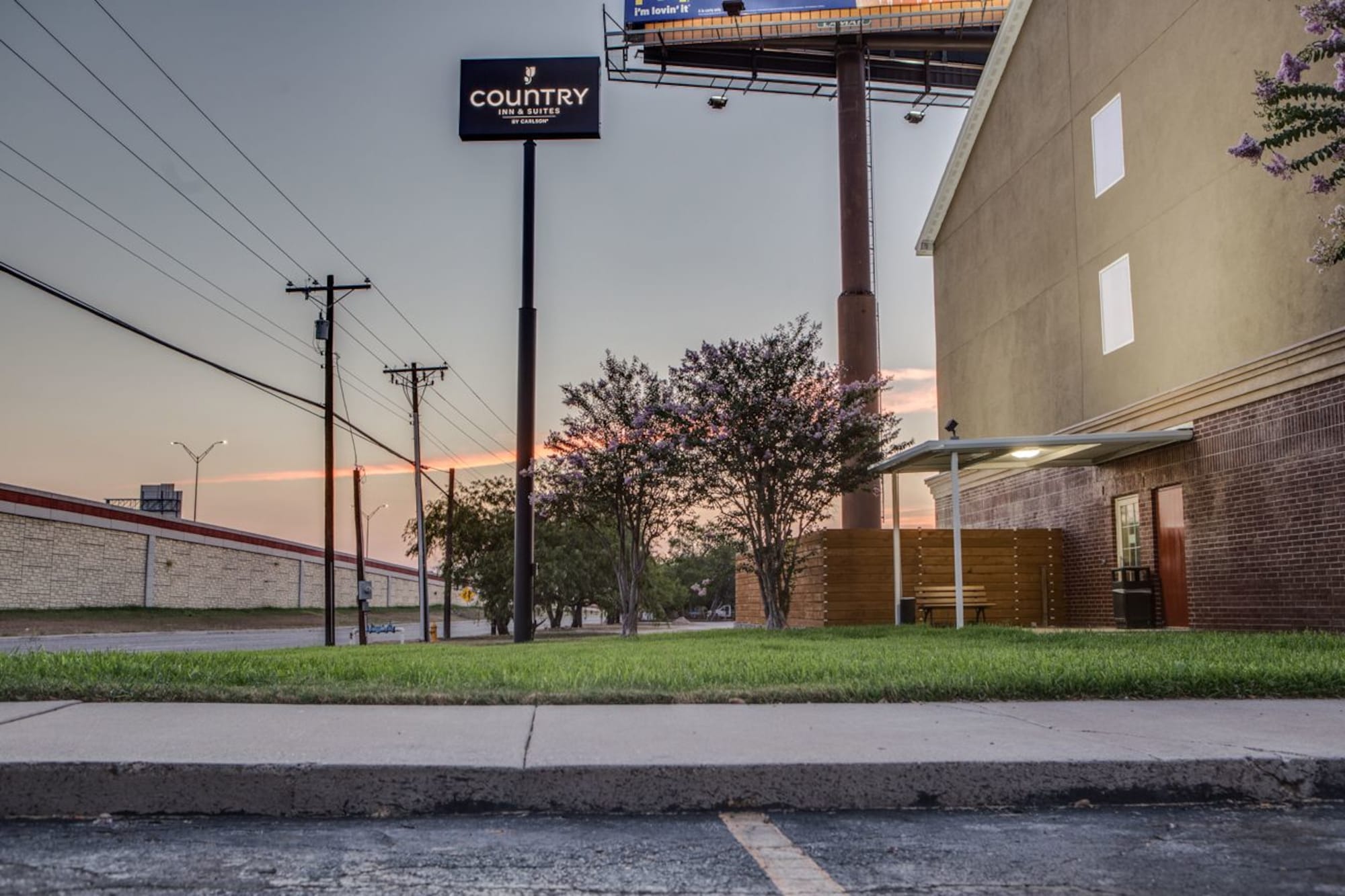 Country Inn & Suites by Radisson, Harlingen, TX