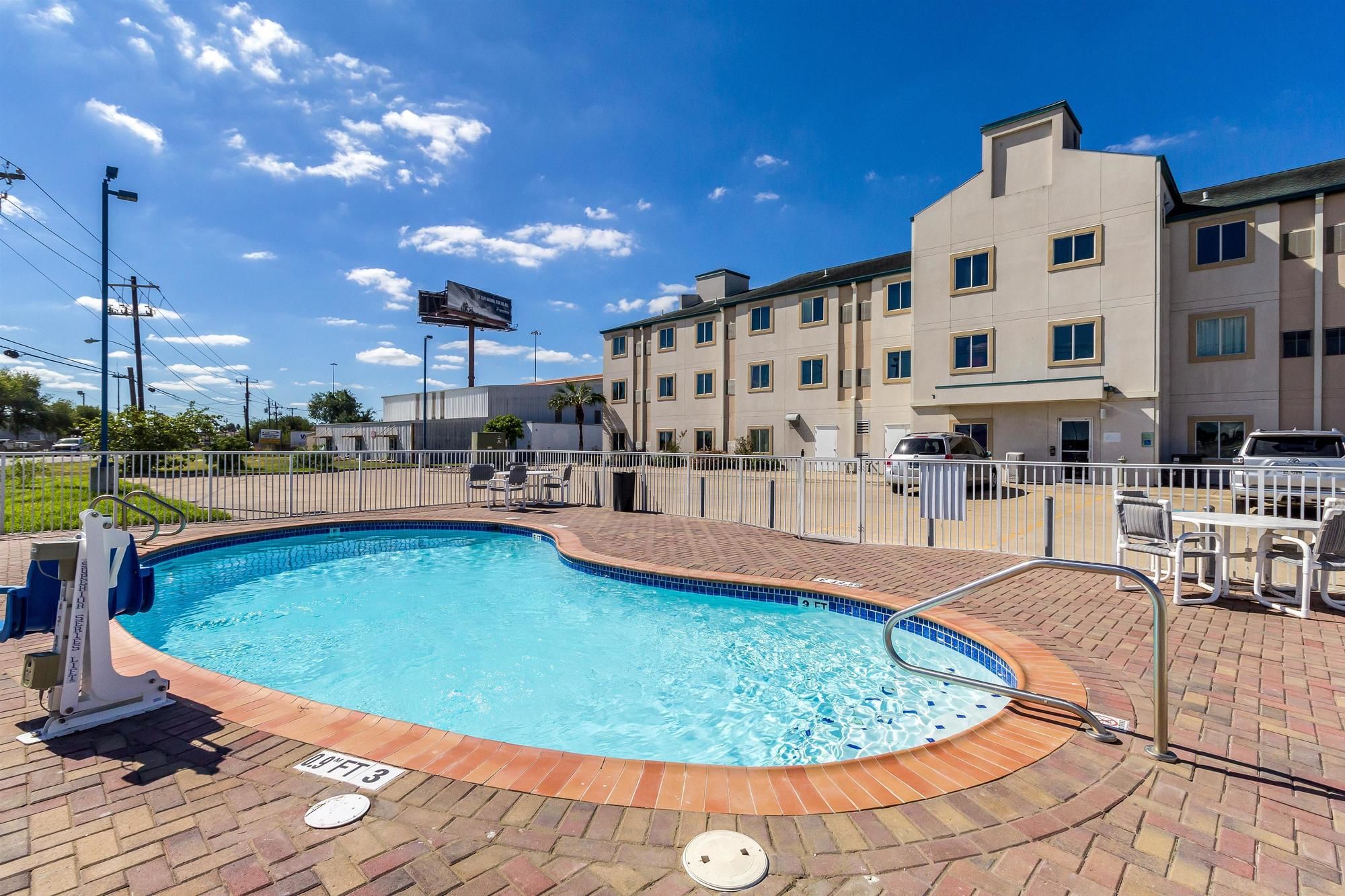 Motel 6