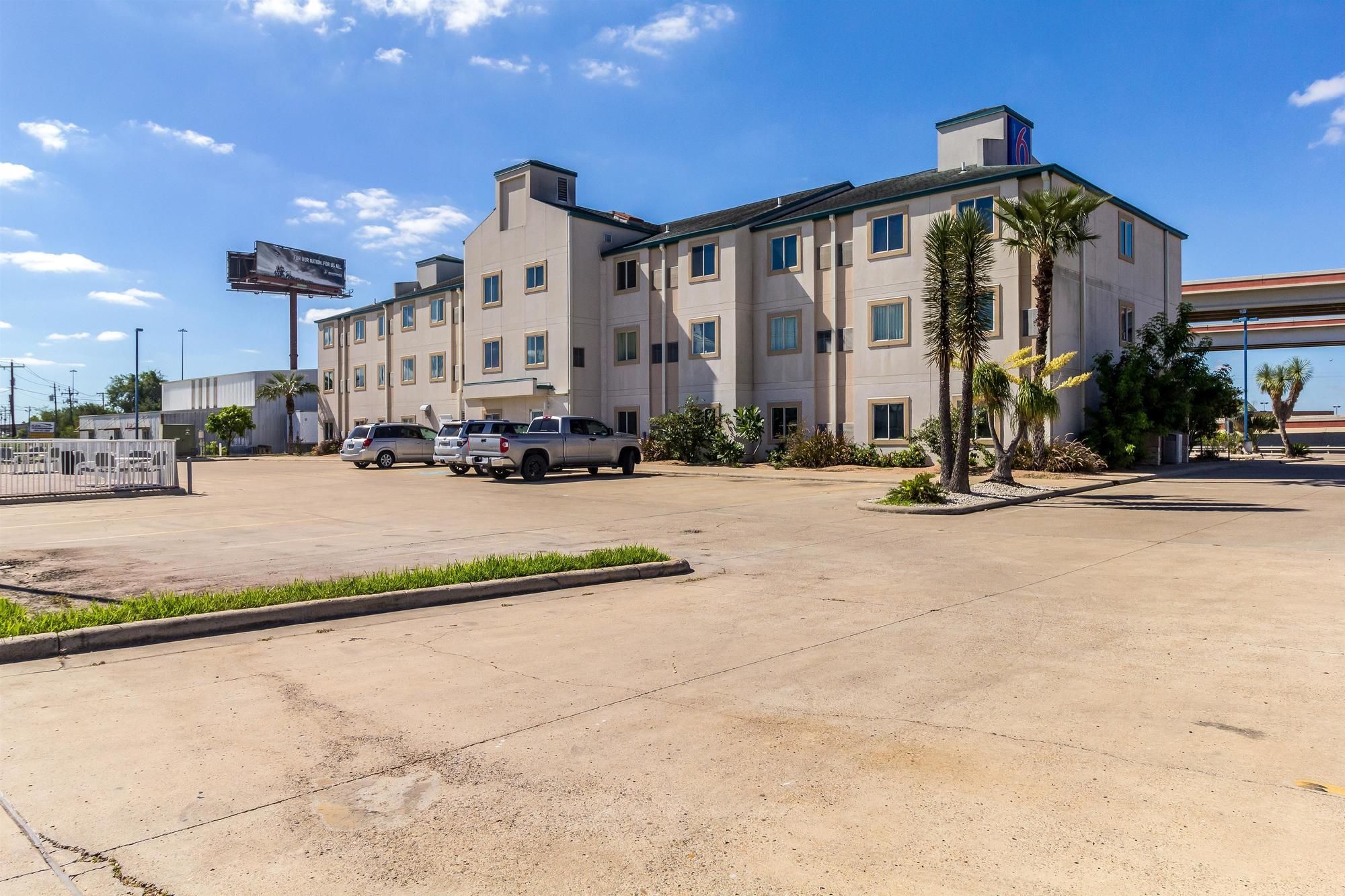 Motel 6