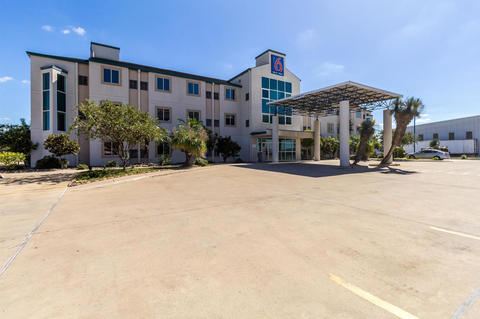 Motel 6