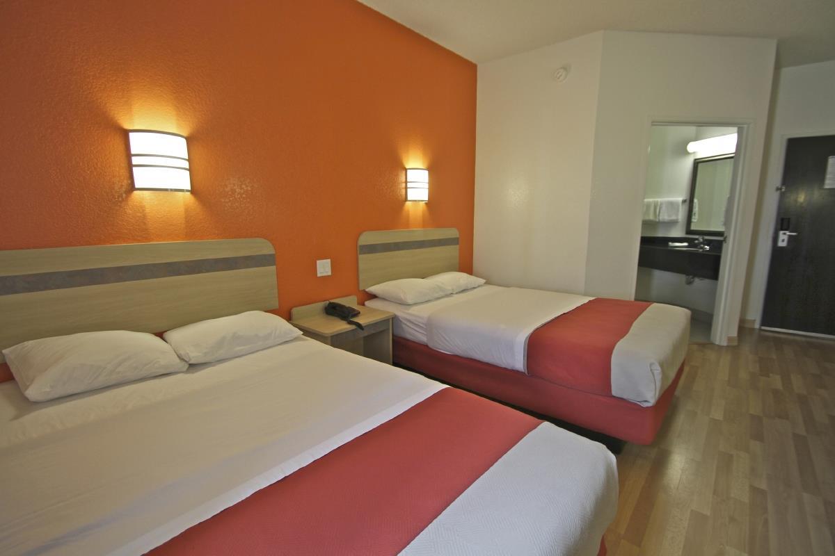 Motel 6
