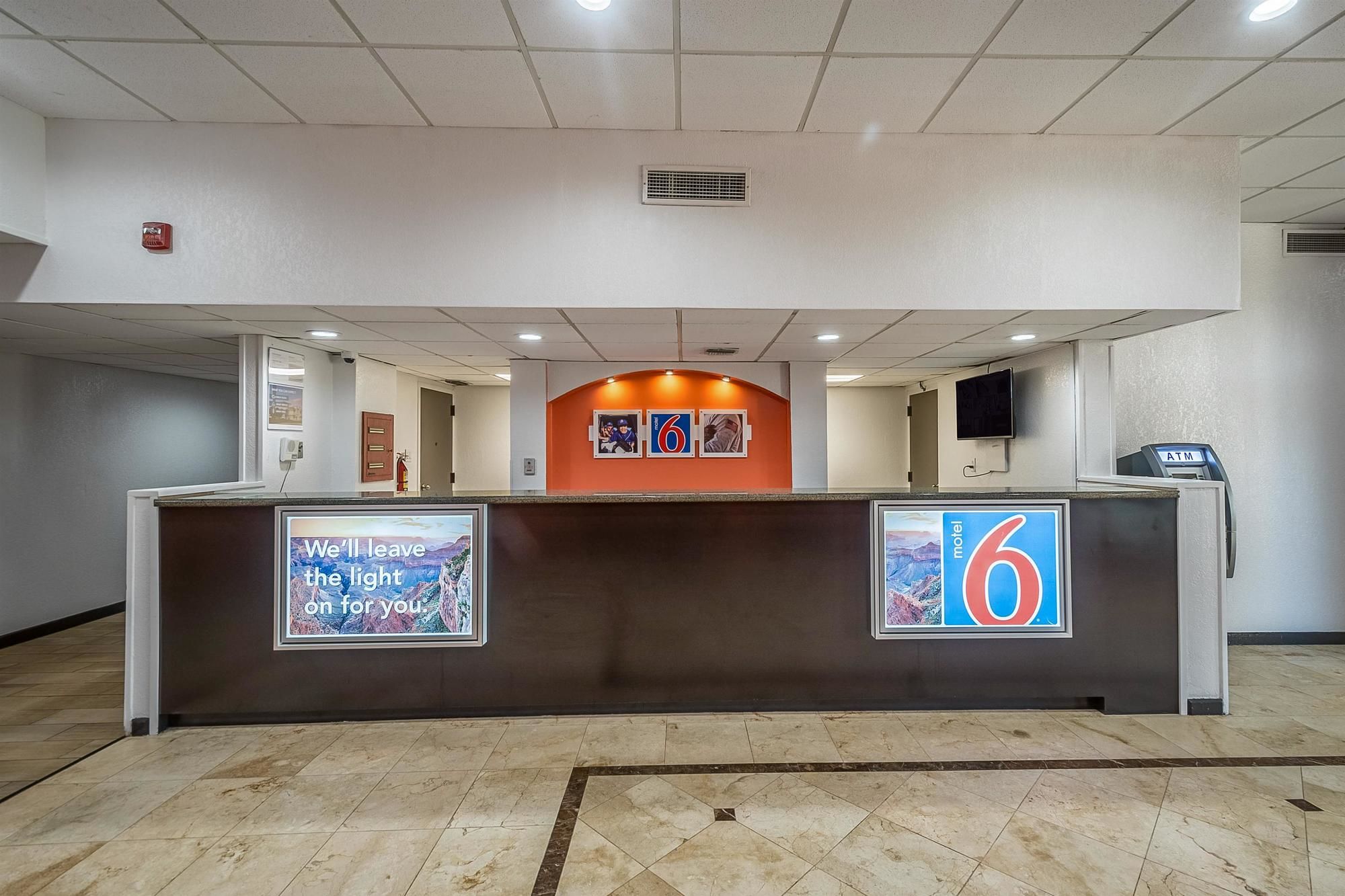 Motel 6 Henderson