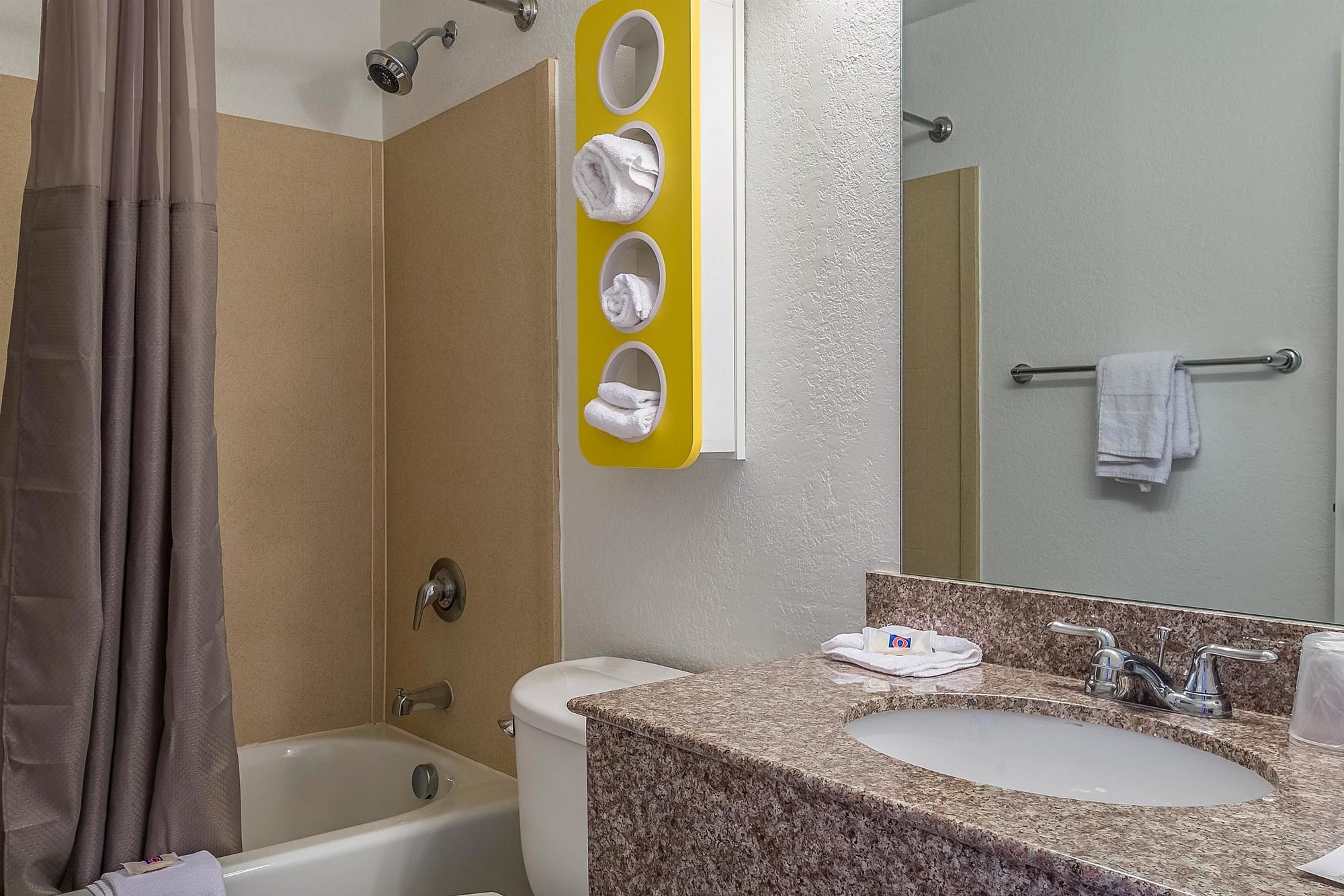 Motel 6 Henderson