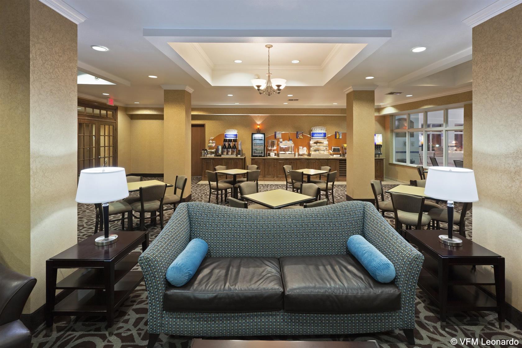 Holiday Inn Express Hereford