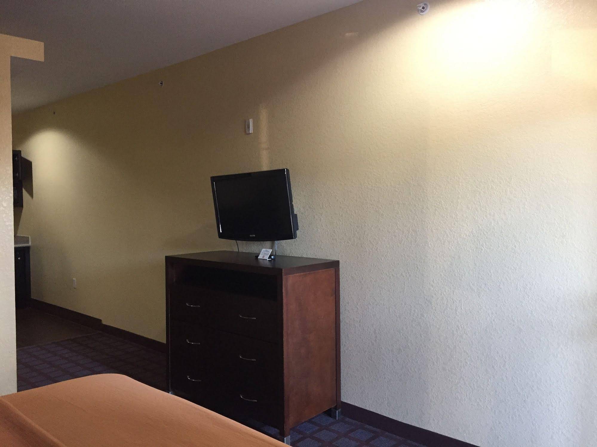 Highlands Suites