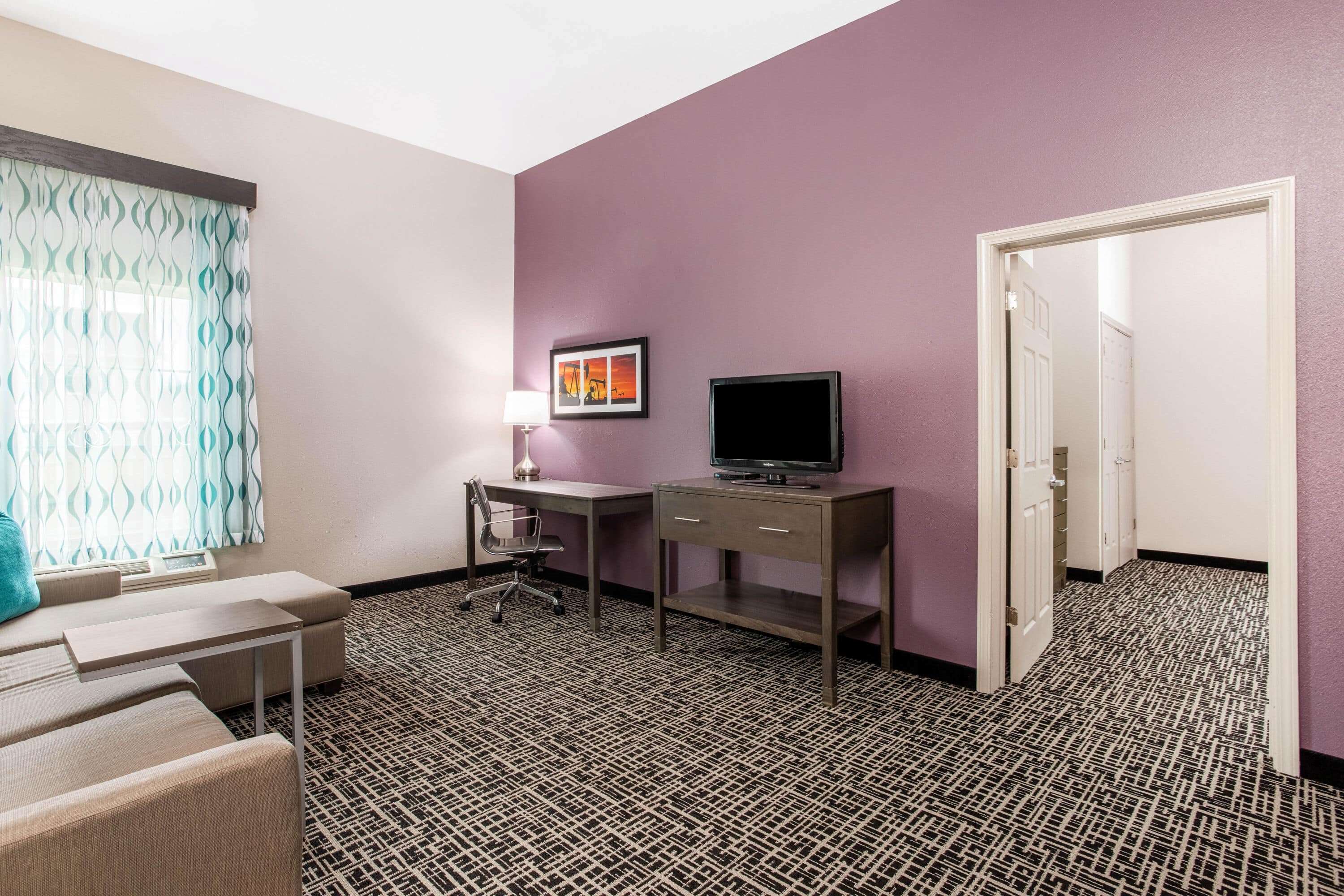 La Quinta Inn & Suites by Wyndham Hillsboro