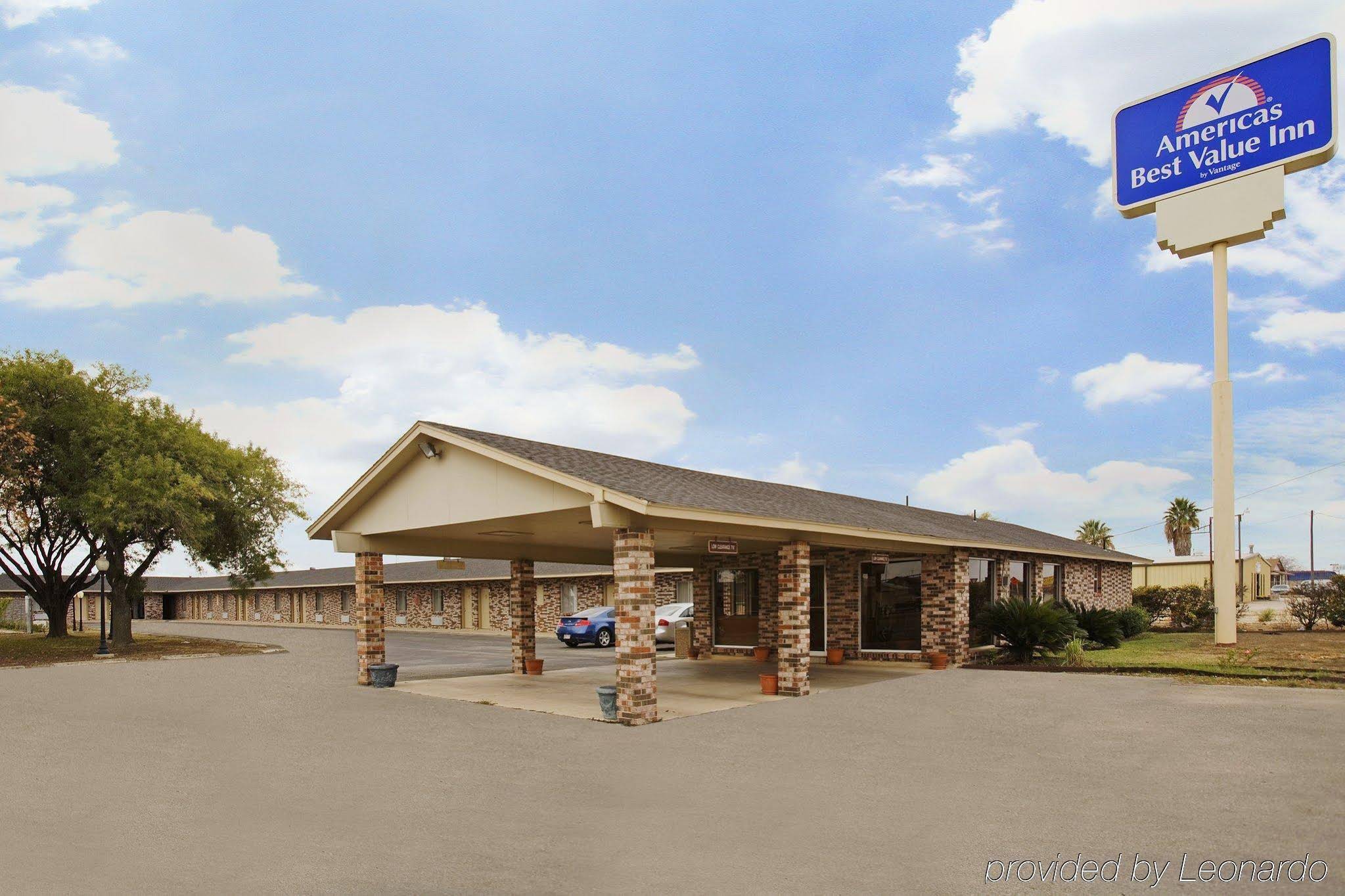 Regency Inn Hondo