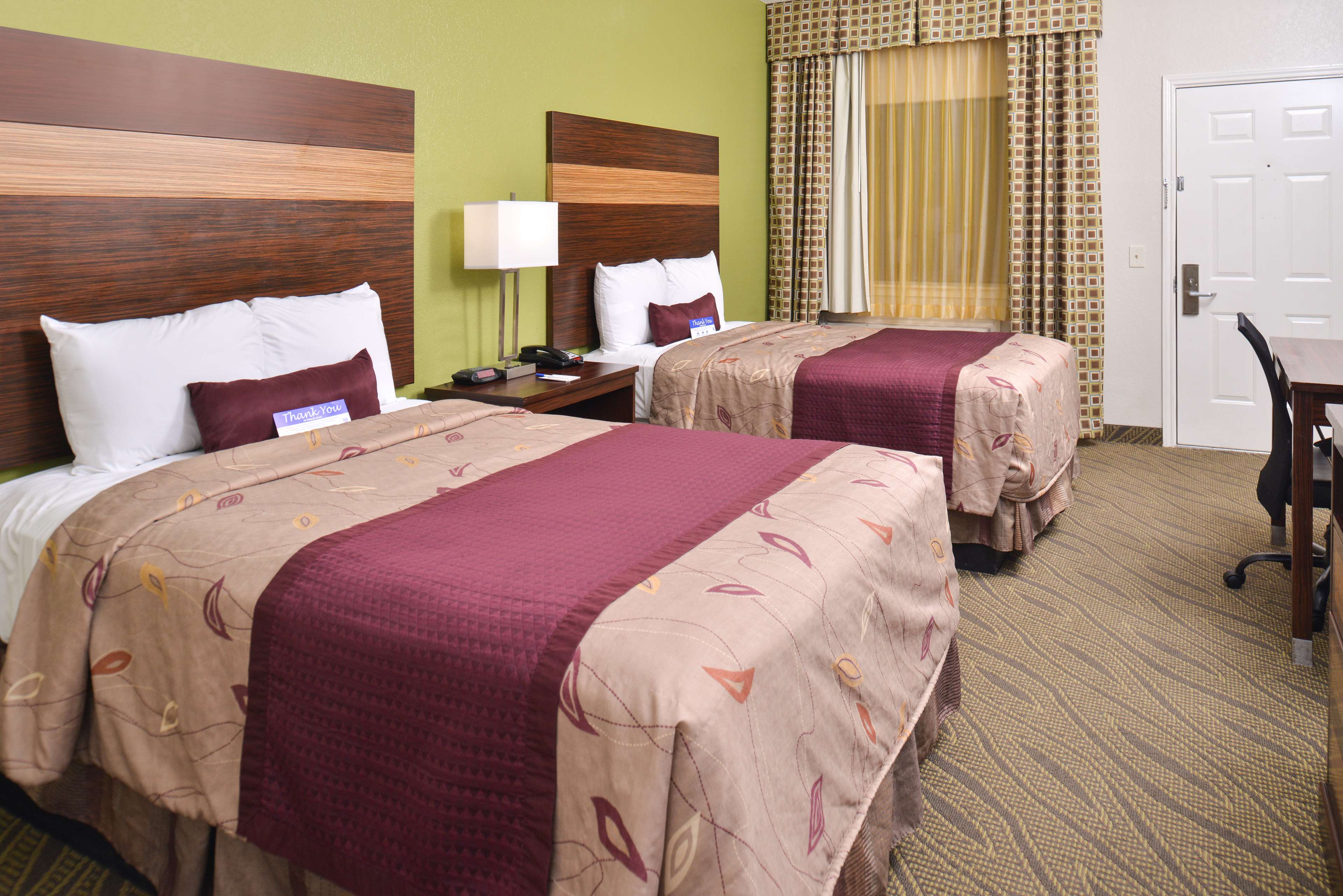 Americas Best Value Inn & Suites - Downtown