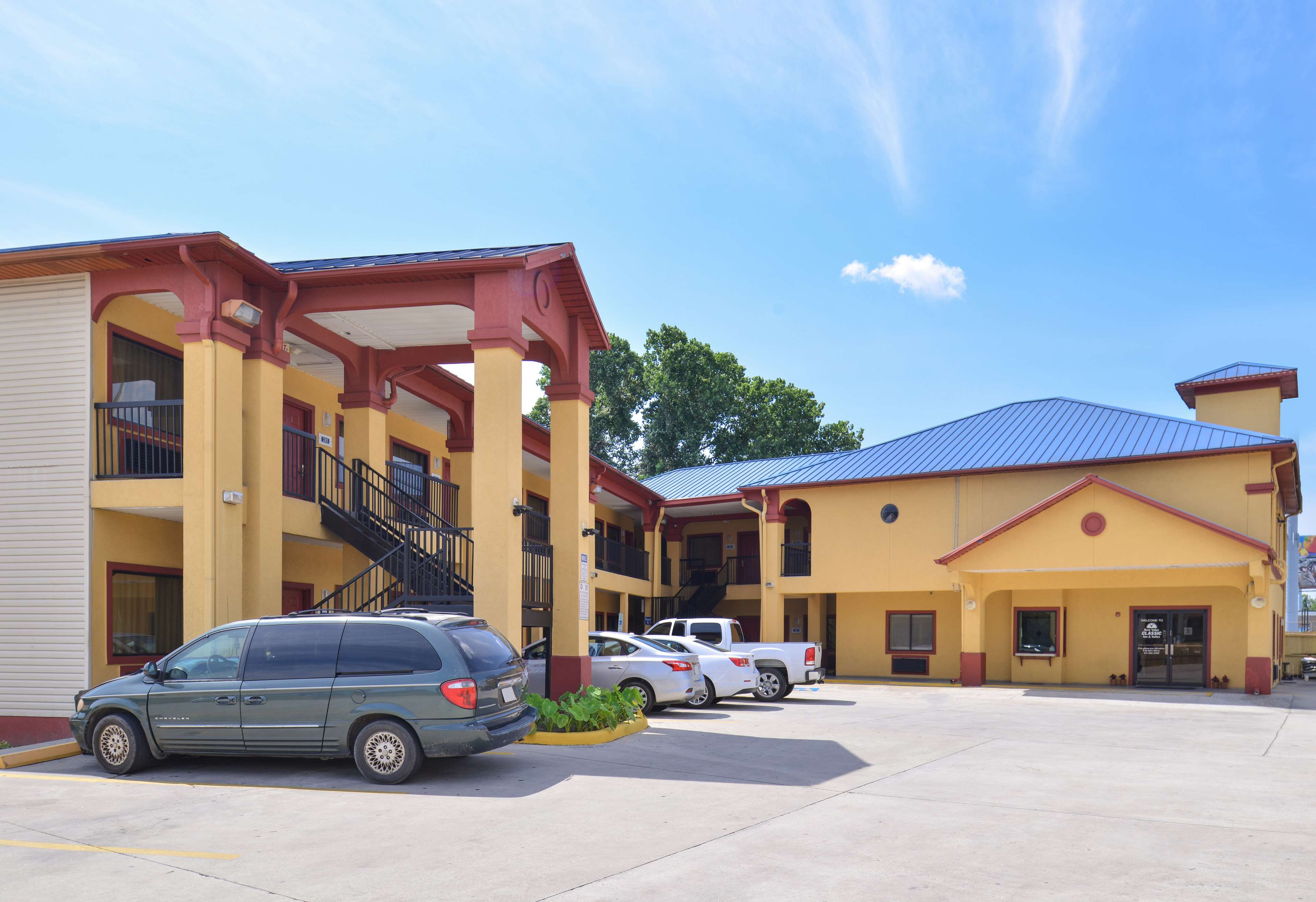 Americas Best Value Inn & Suites - Downtown