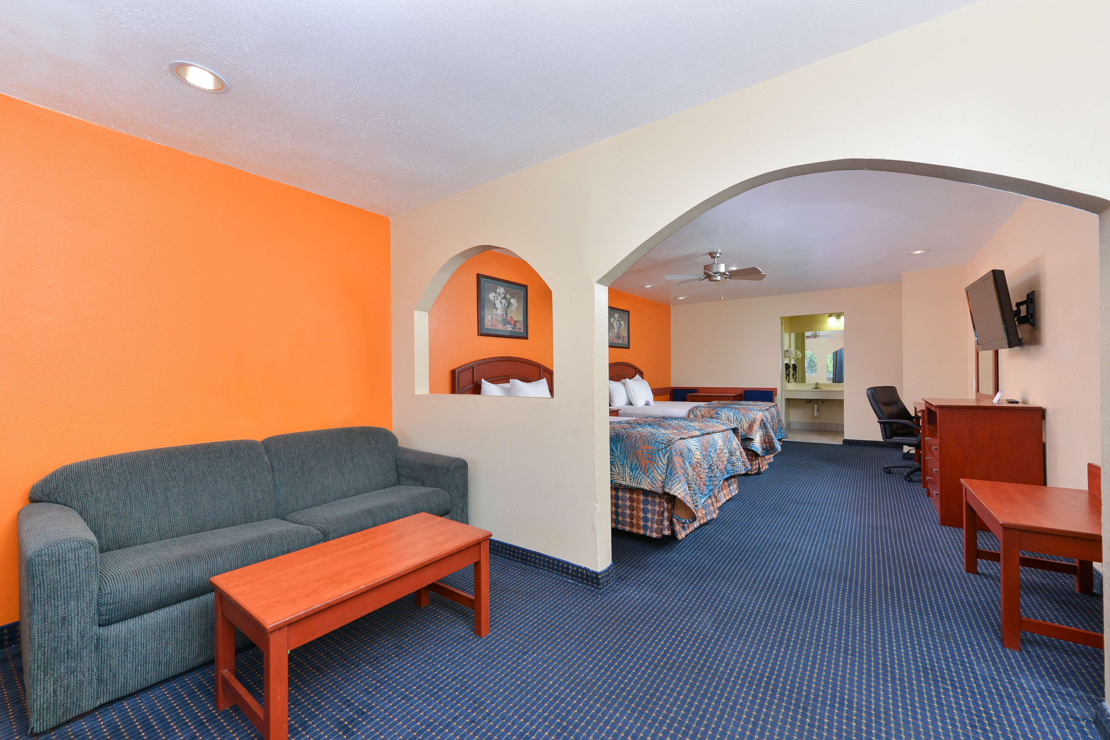 Motel 6 Houston, TX – I-10 West