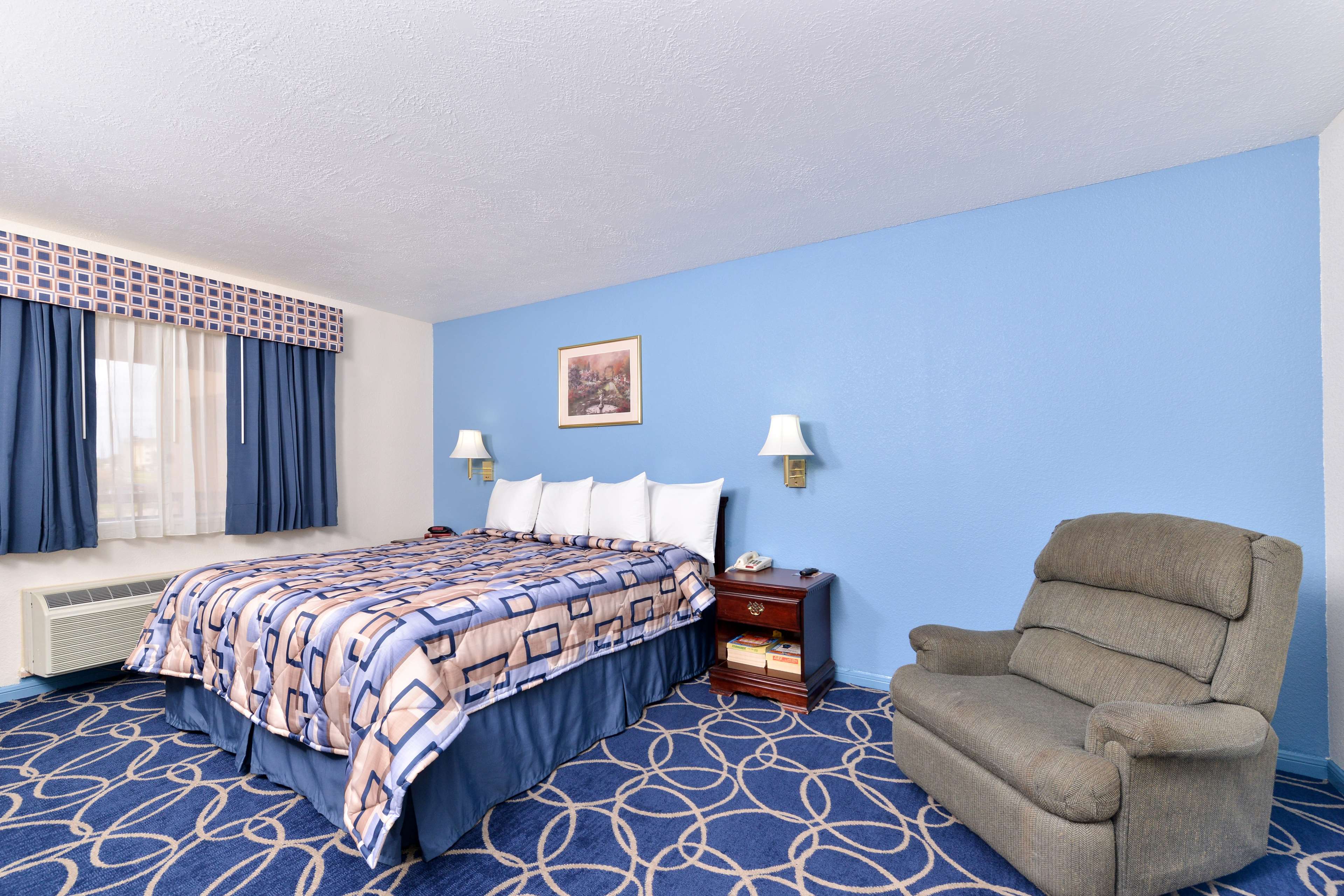 Americas Best Value Inn & Suites - Houston/Northwest Brookhollow