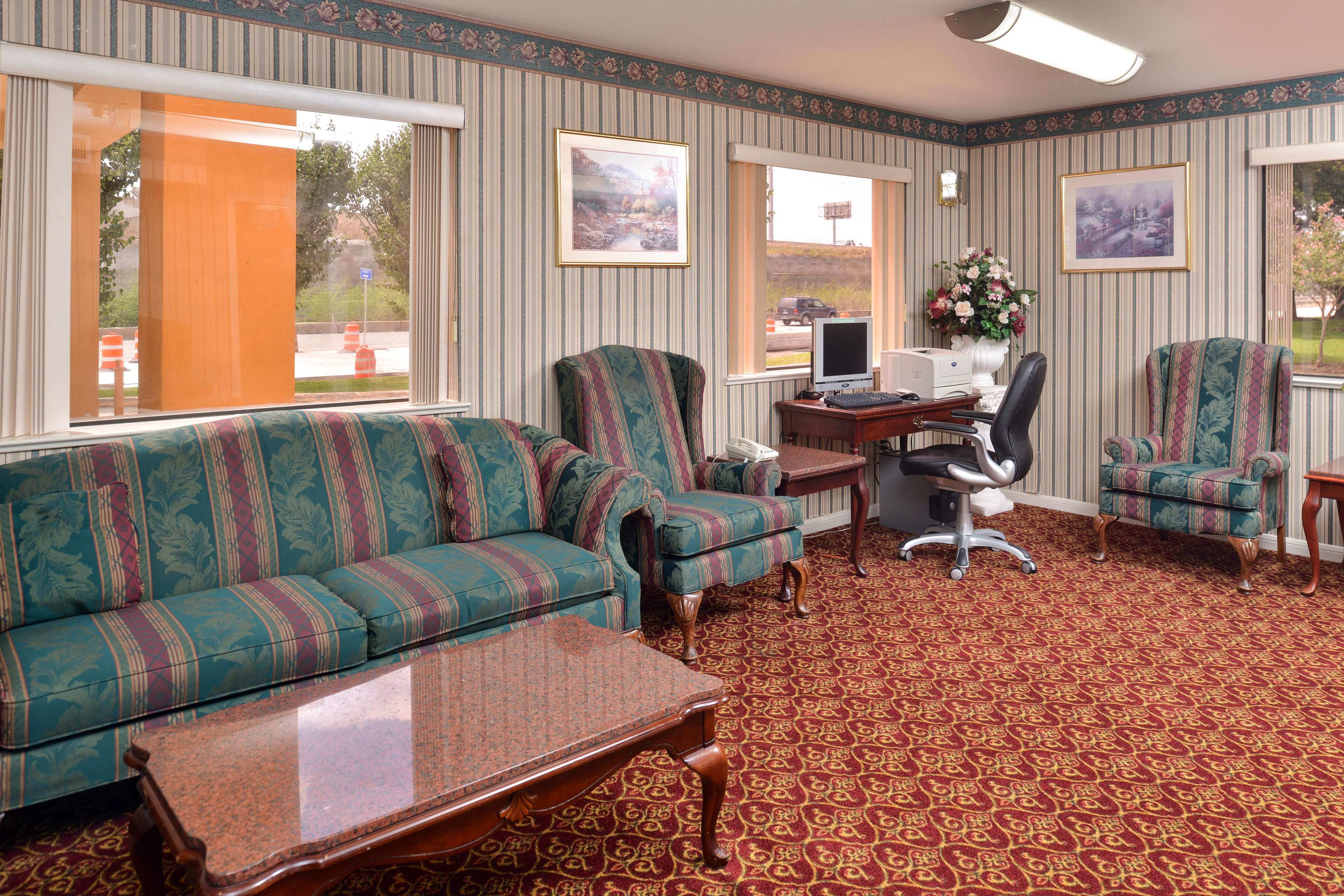 Americas Best Value Inn & Suites - Houston/Northwest Brookhollow