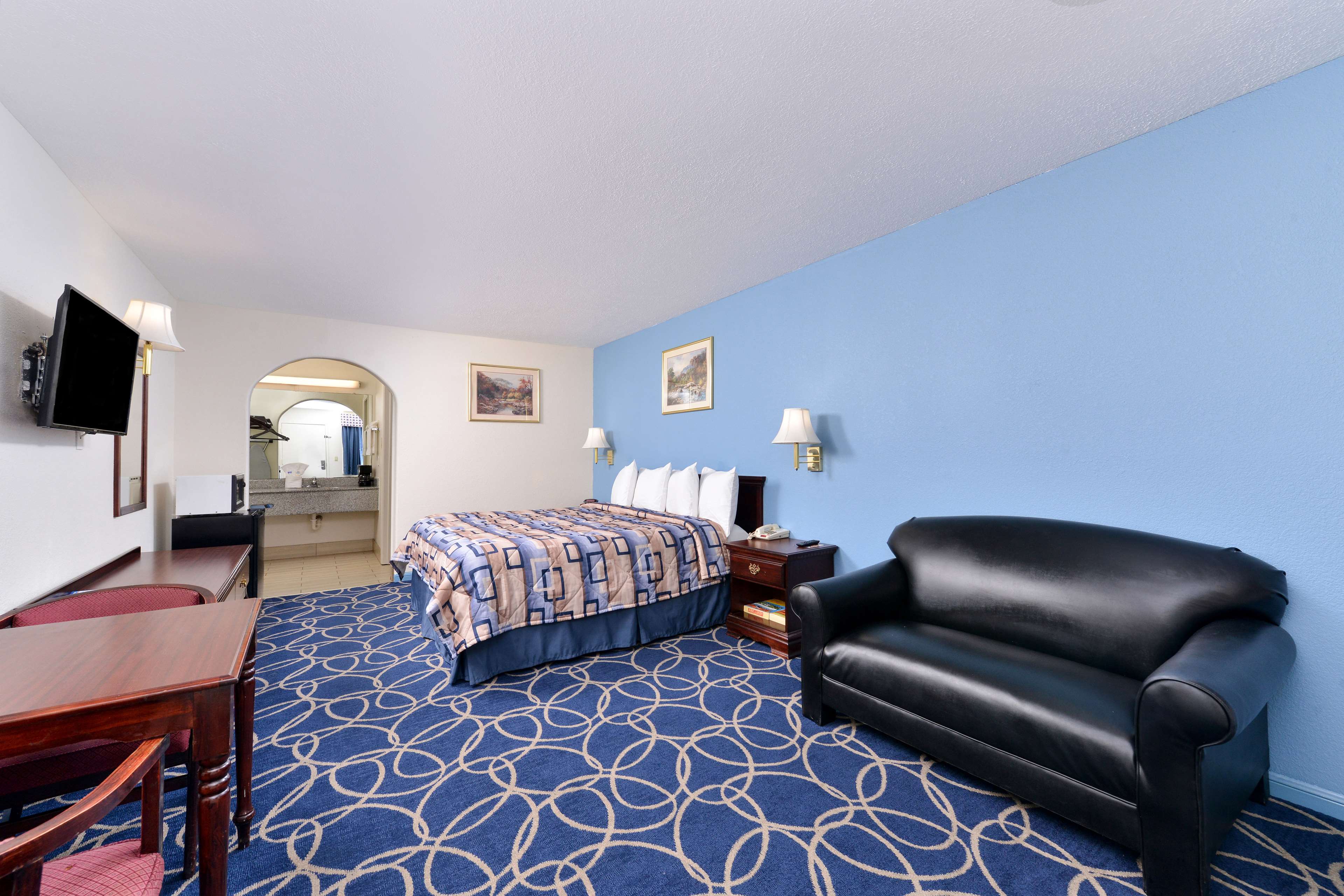 Americas Best Value Inn & Suites - Houston/Northwest Brookhollow