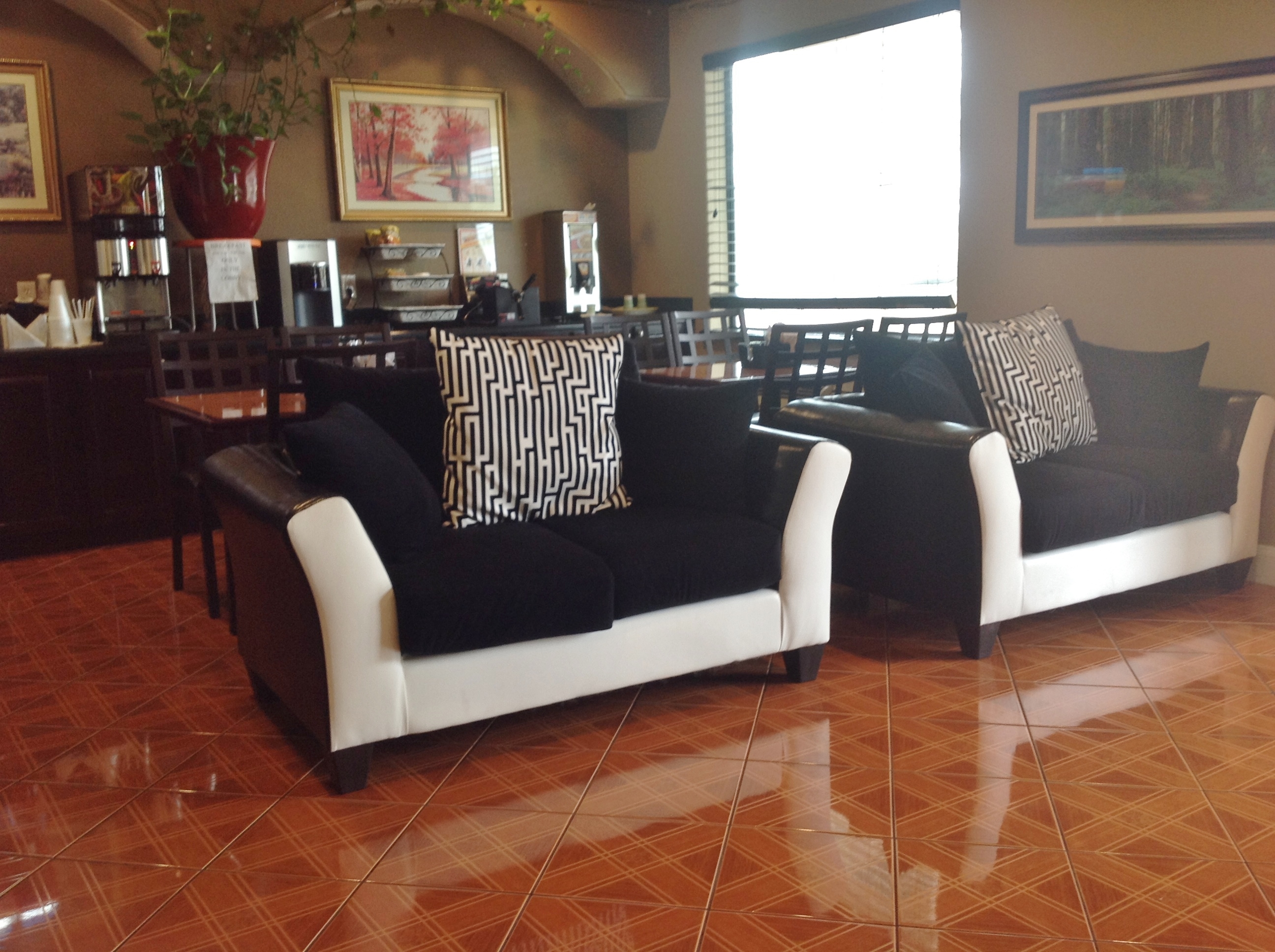Regency Inn