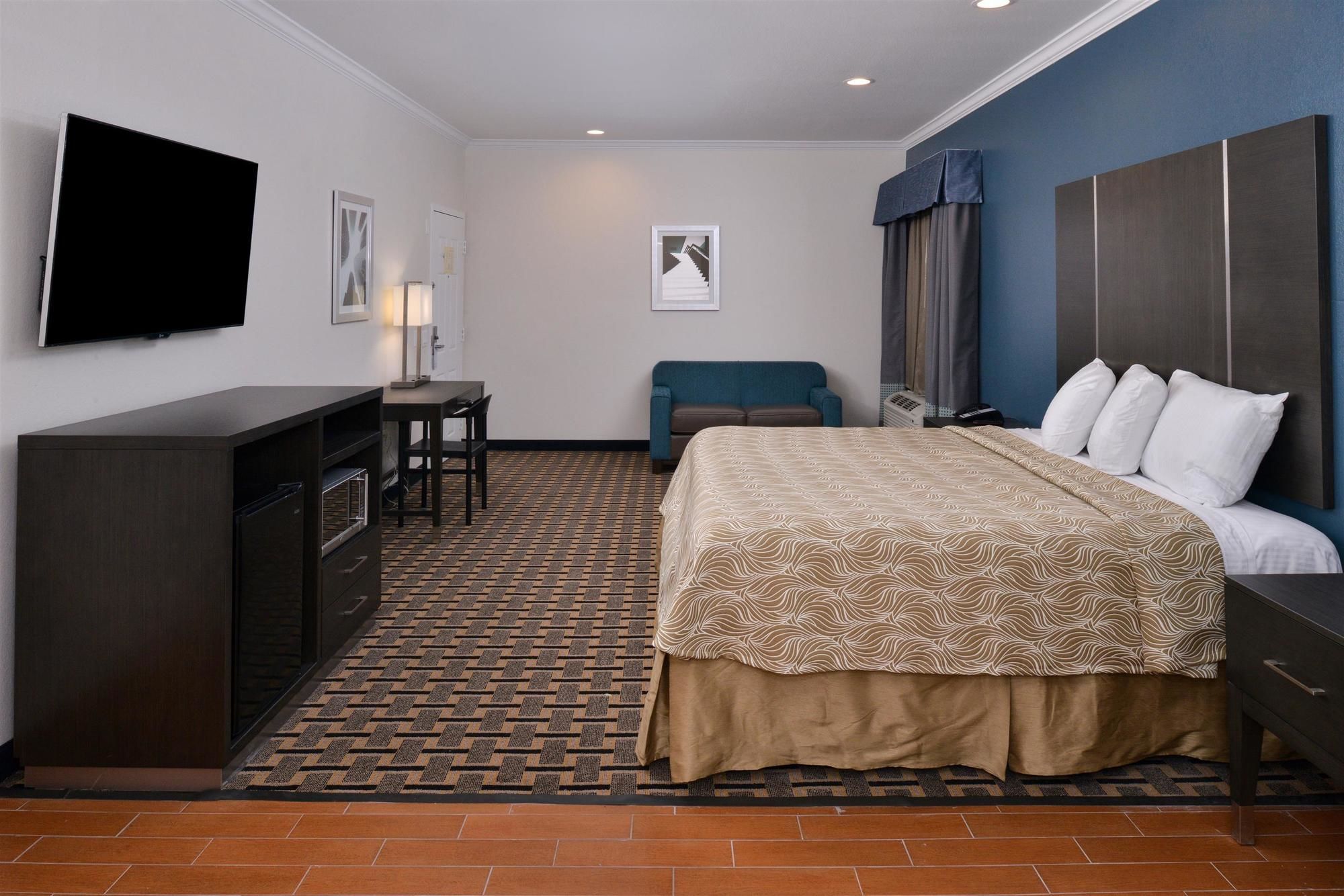 Americas Best Value Inn & Suites Houston NW