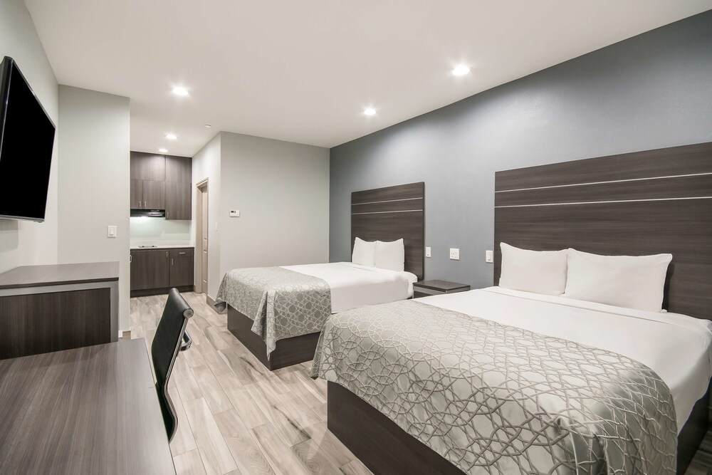 Americas Best Value Inn & Suites Northeast Houston I-610