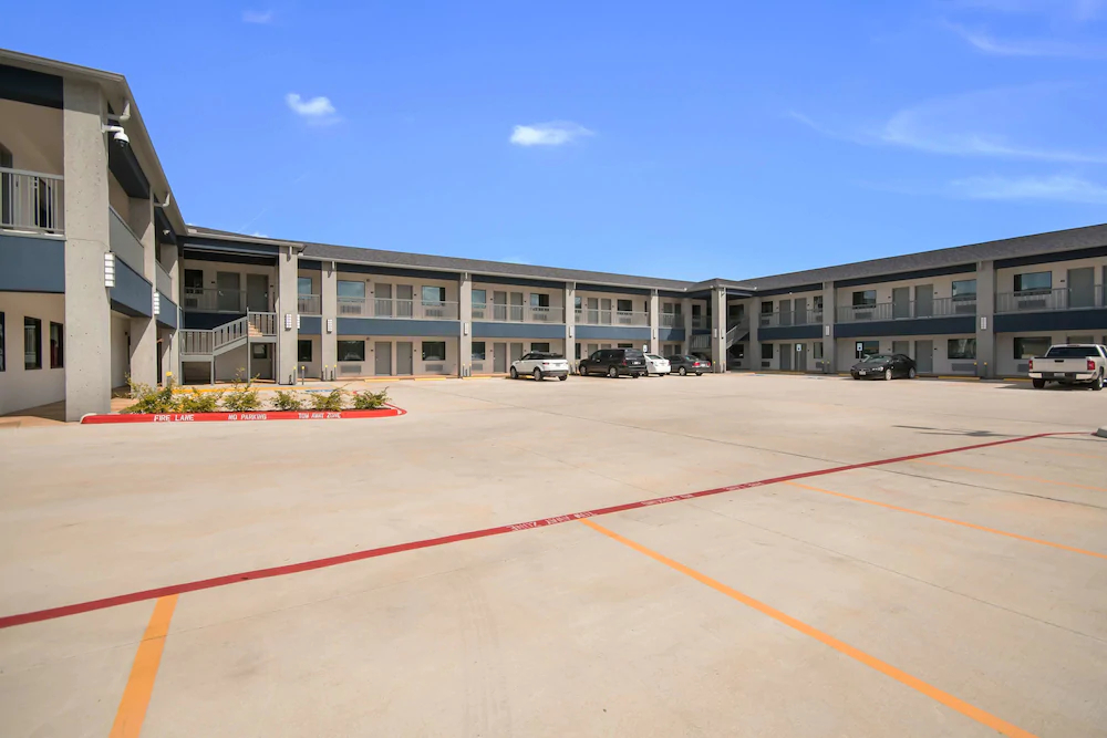Americas Best Value Inn & Suites Northeast Houston I-610
