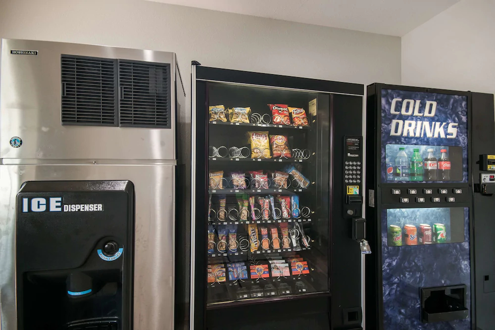 Americas Best Value Inn & Suites Northeast Houston I-610