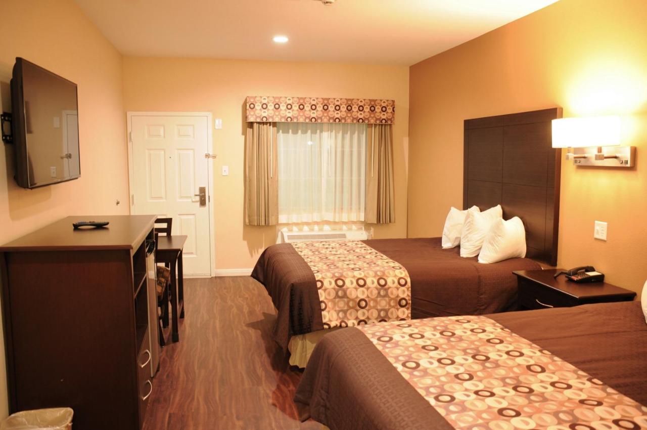 Americas Best Value Inn Houston at FM 529