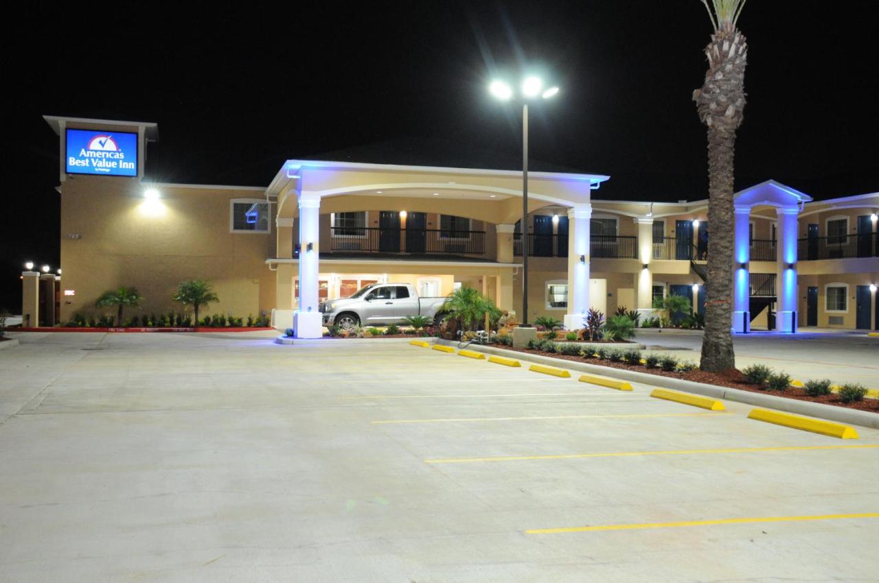 Americas Best Value Inn Houston at FM 529