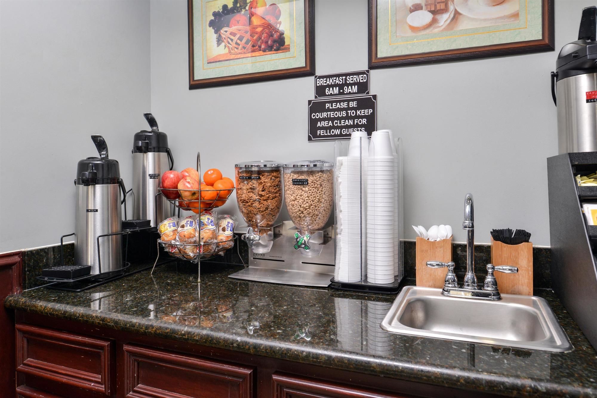 Americas Best Value Inn - Medical Center Downtown