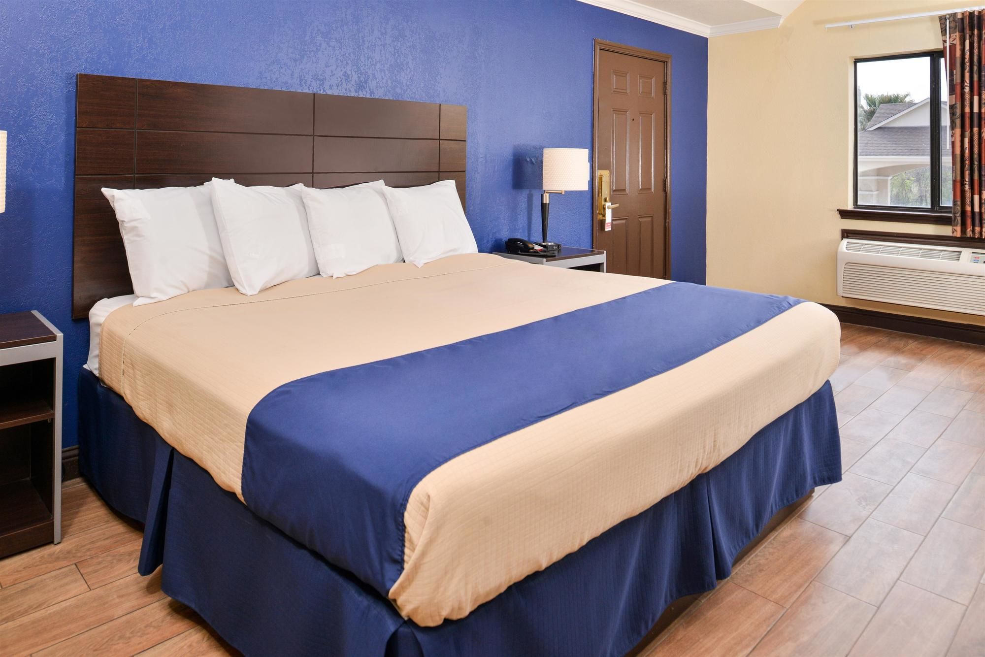 Americas Best Value Inn - Medical Center Downtown