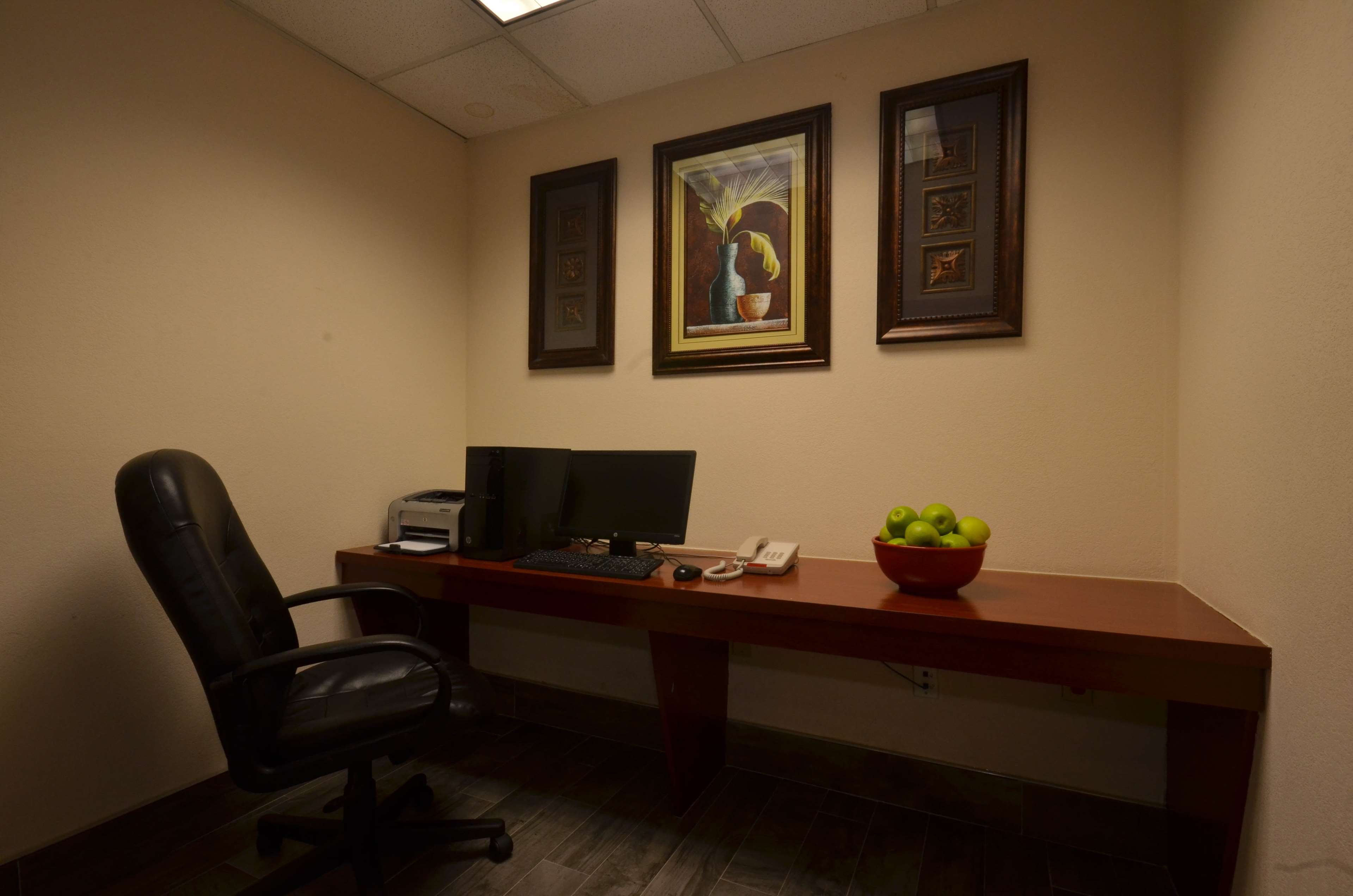 Best Western Galleria Inn & Suites