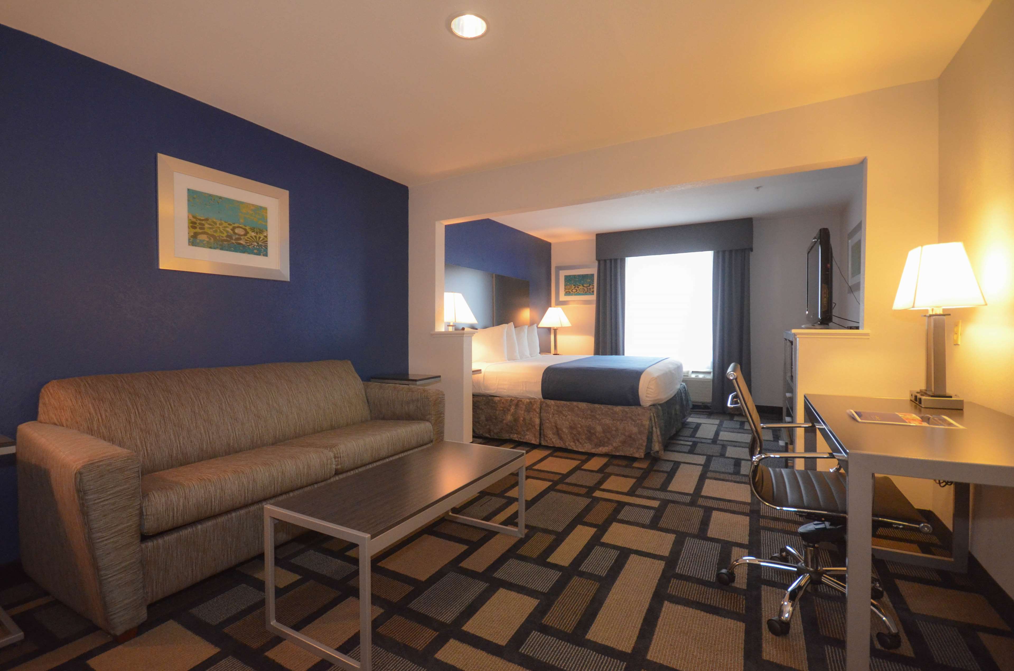 Best Western Galleria Inn & Suites