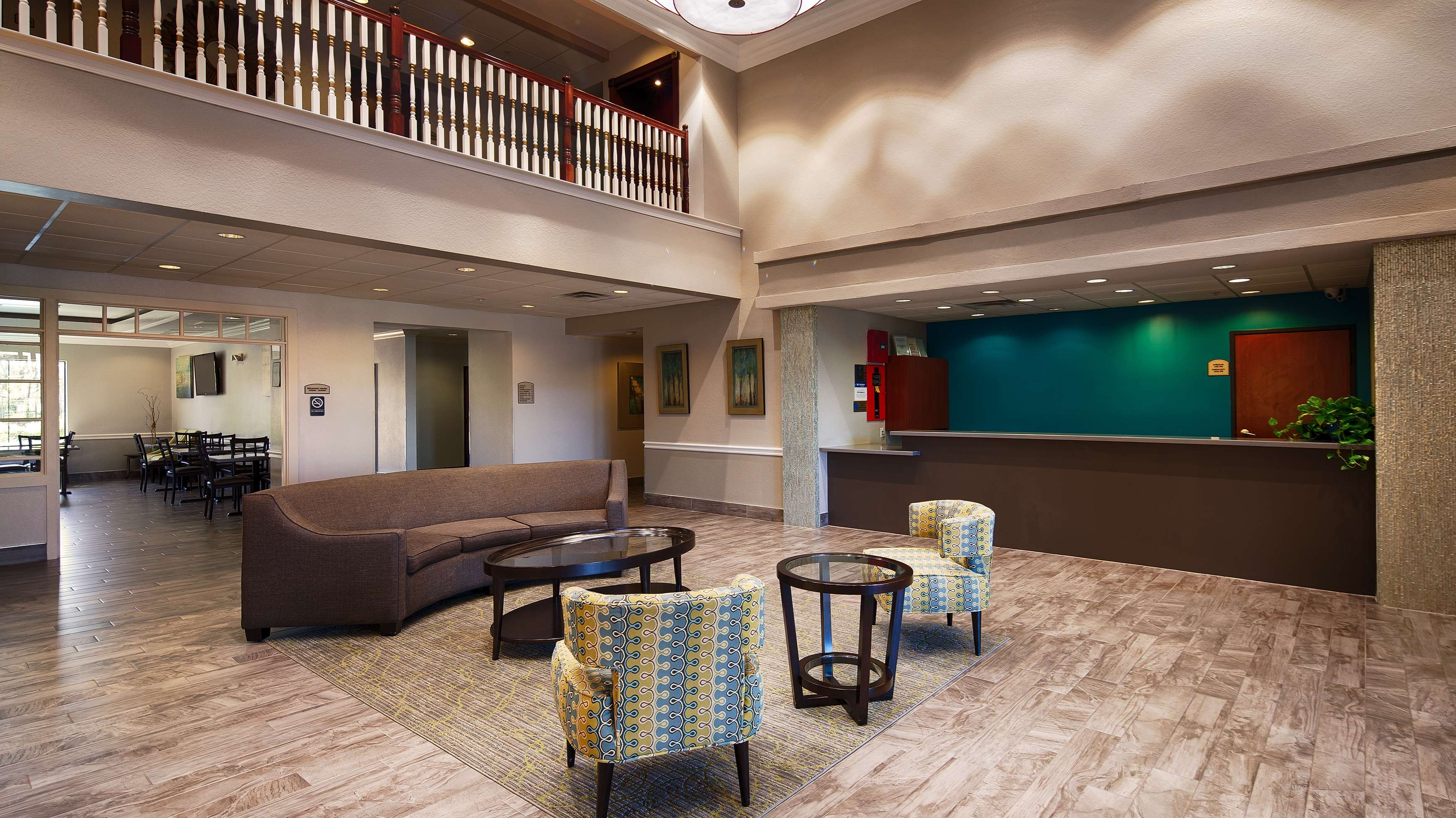 Best Western Galleria Inn & Suites