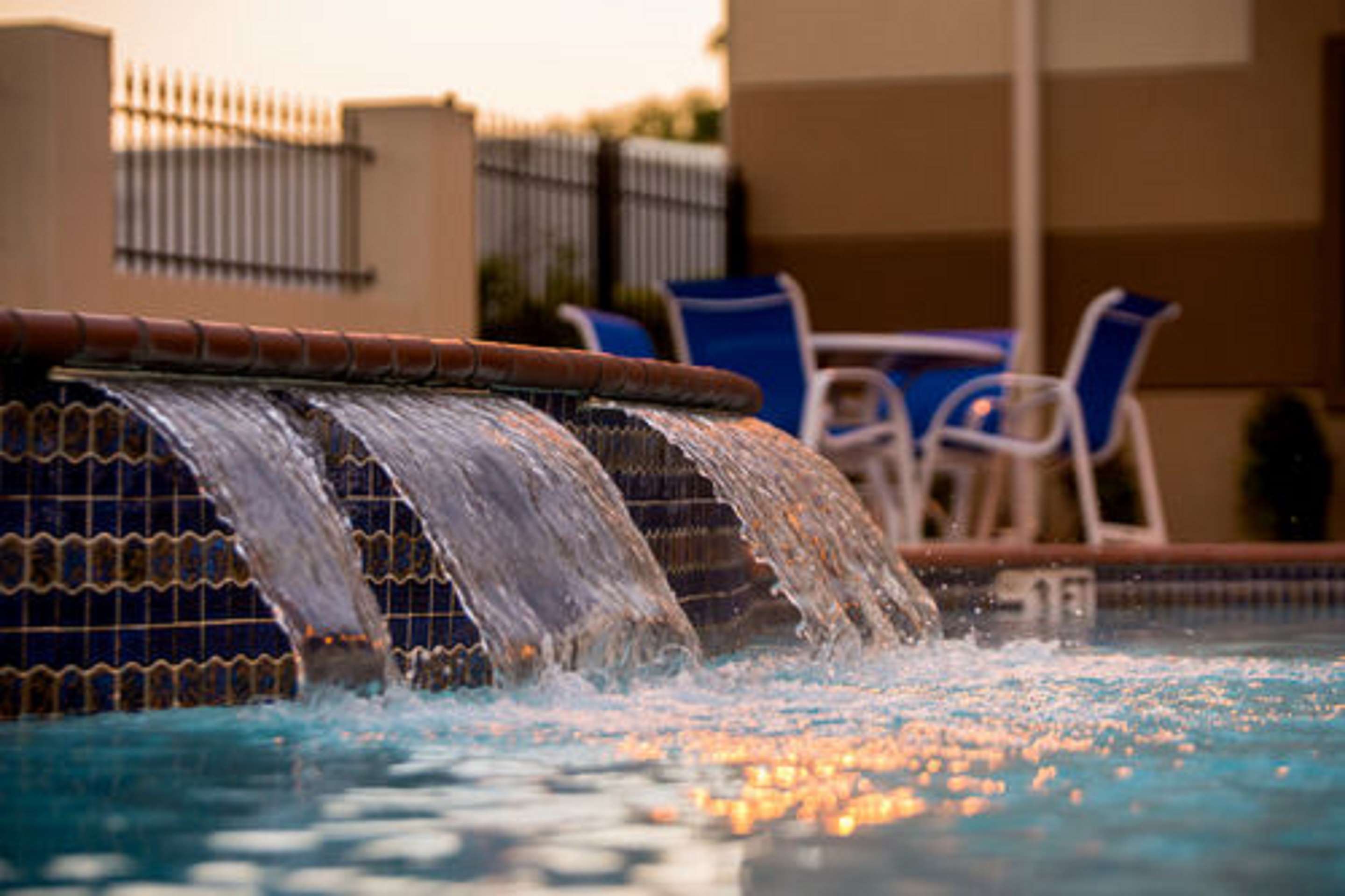 Best Western Galleria Inn & Suites