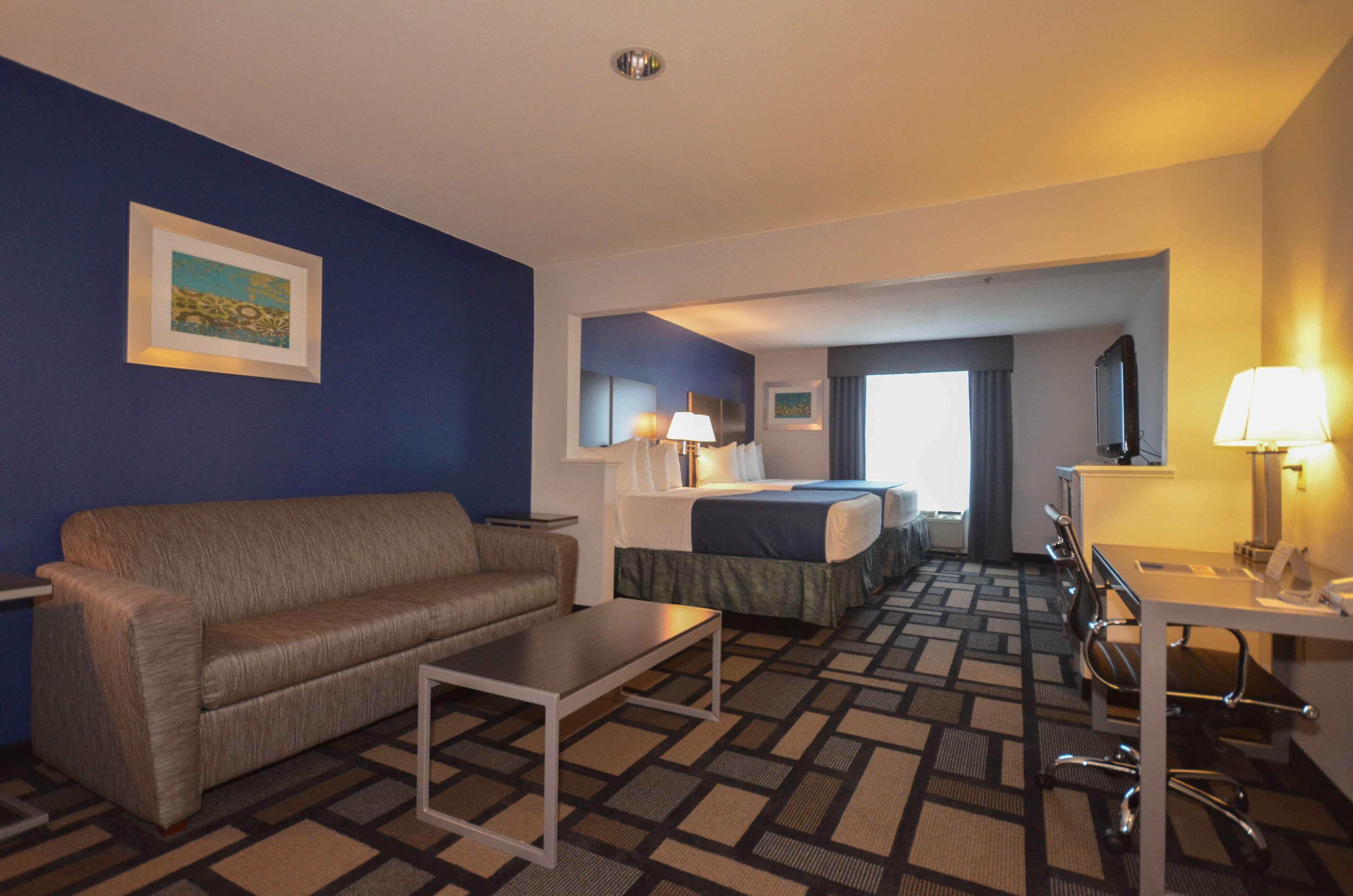Best Western Galleria Inn & Suites