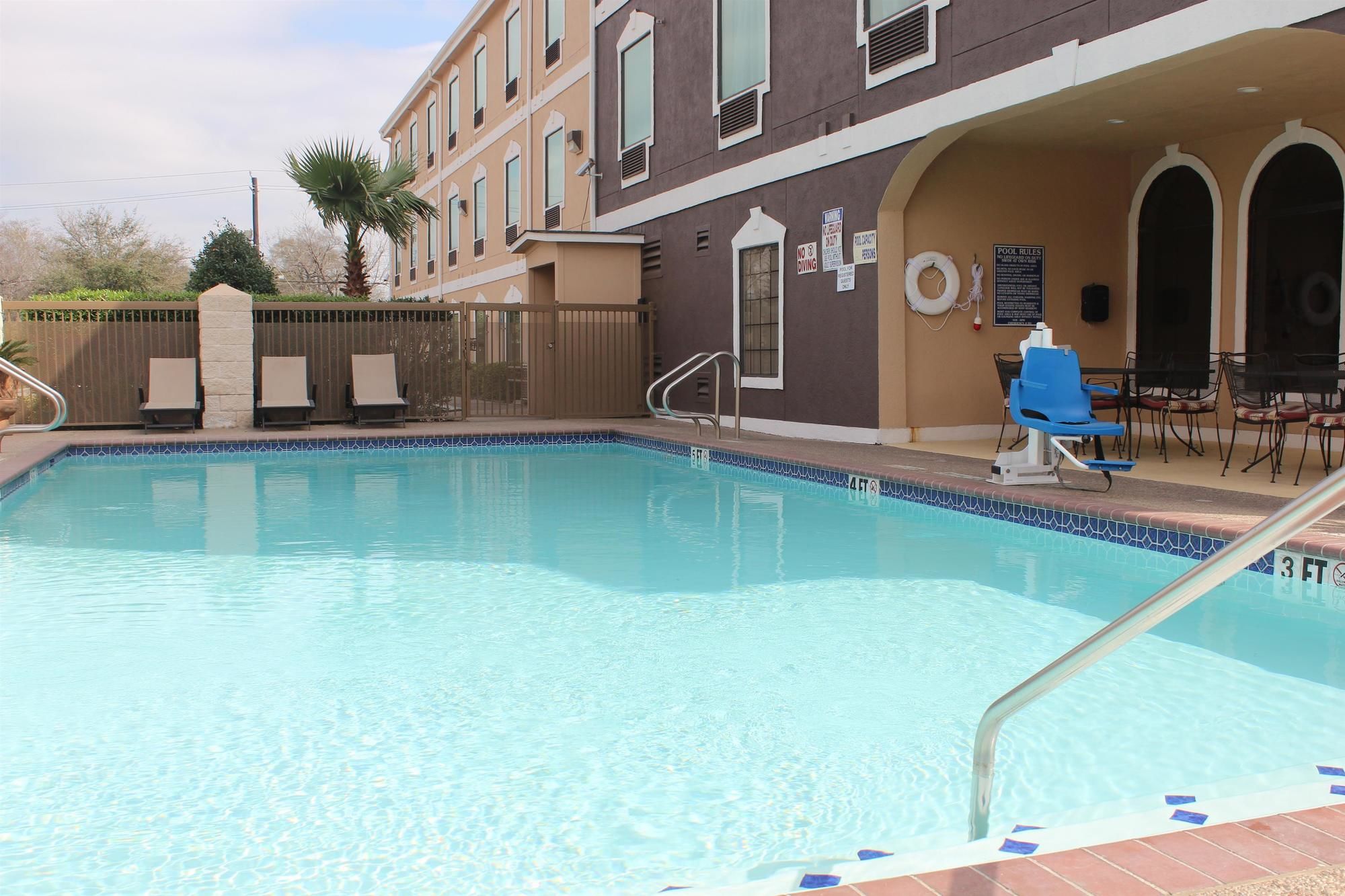 Best Western Plus Hotel Heritage Inn, Houston
