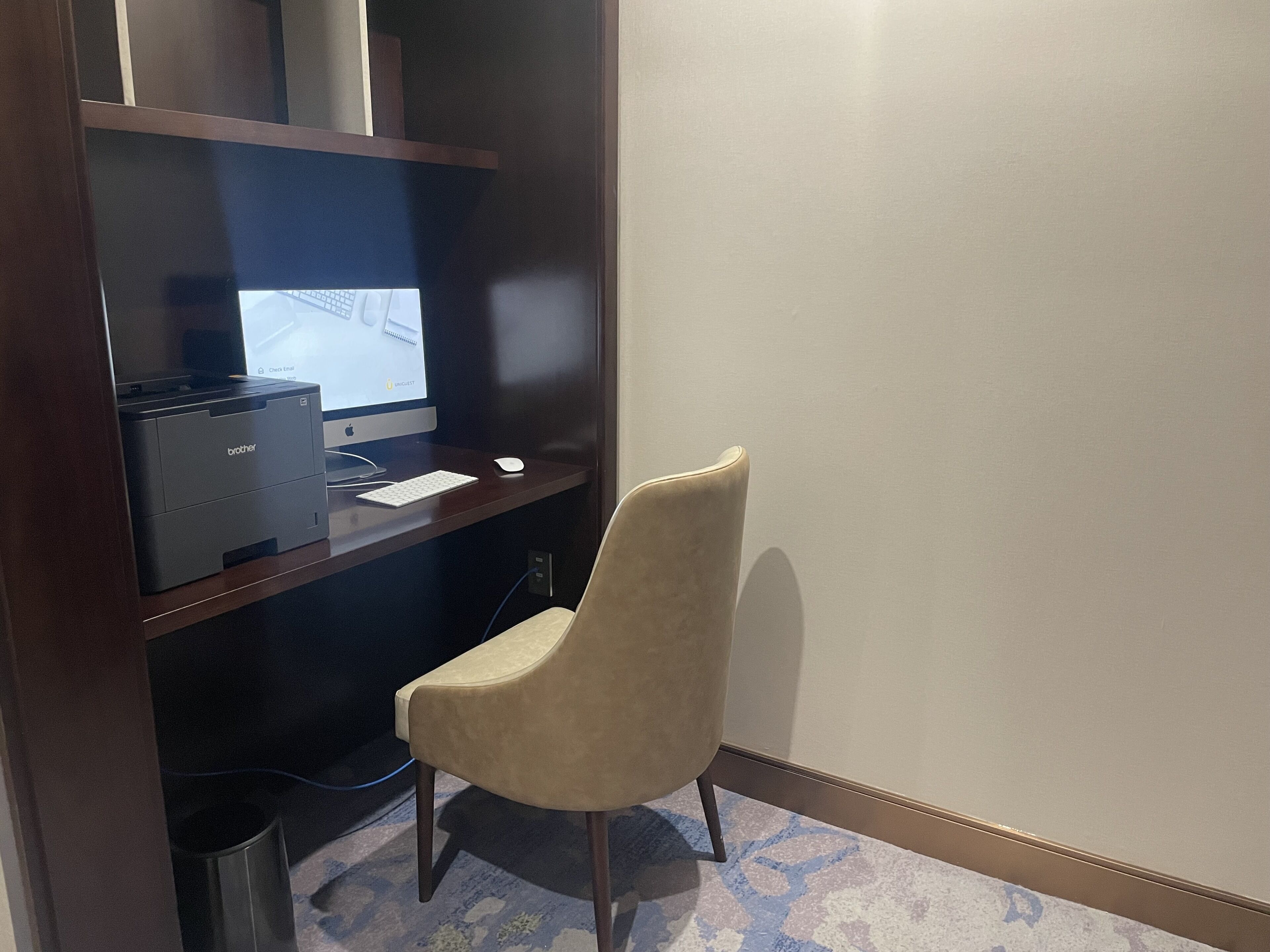 Blossom Hotel Houston