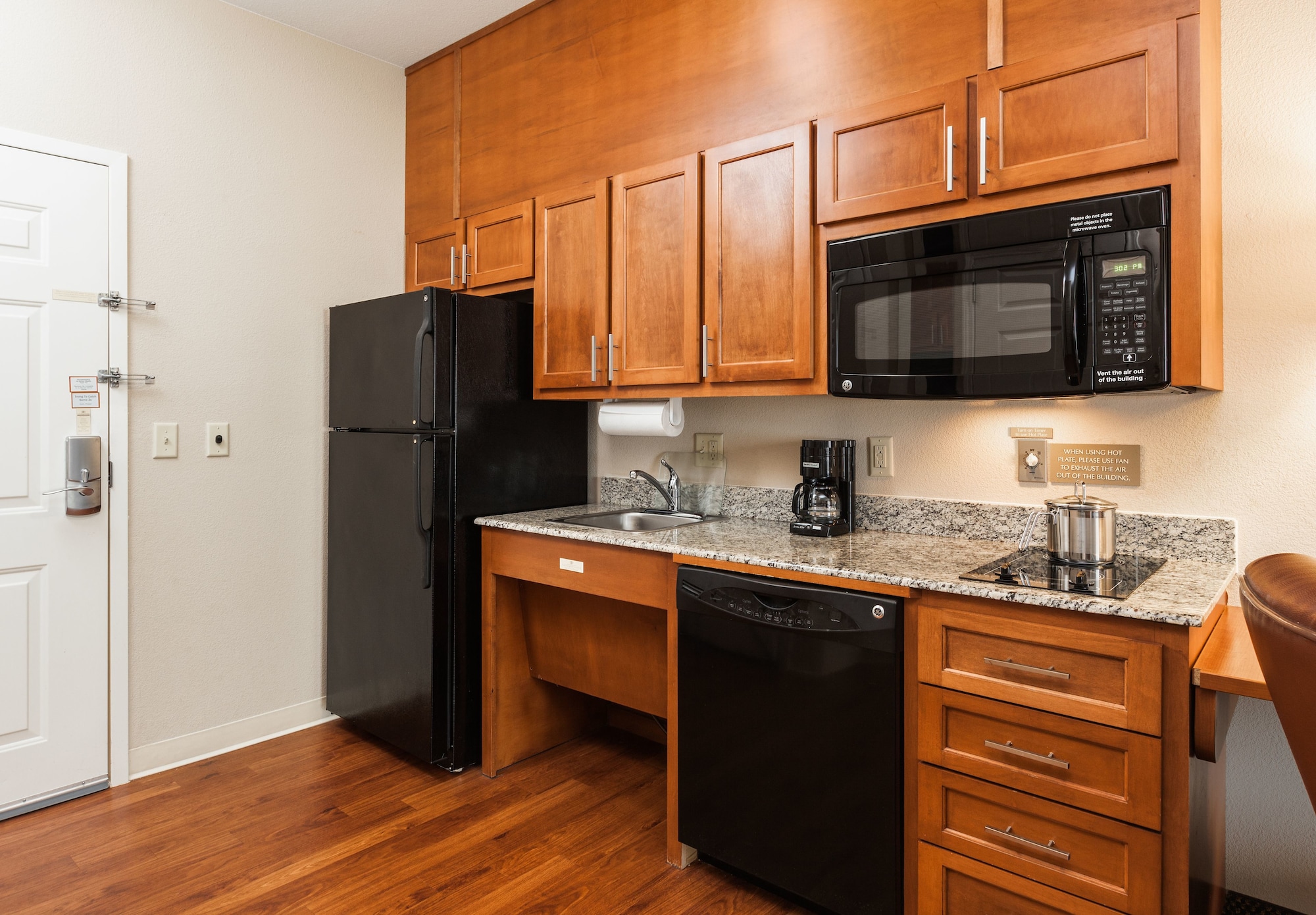 Candlewood Suites Houston I-10 East