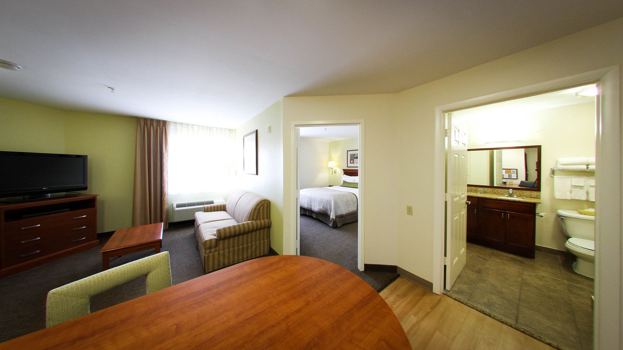 Candlewood Suites Houston Westchase - Westheimer