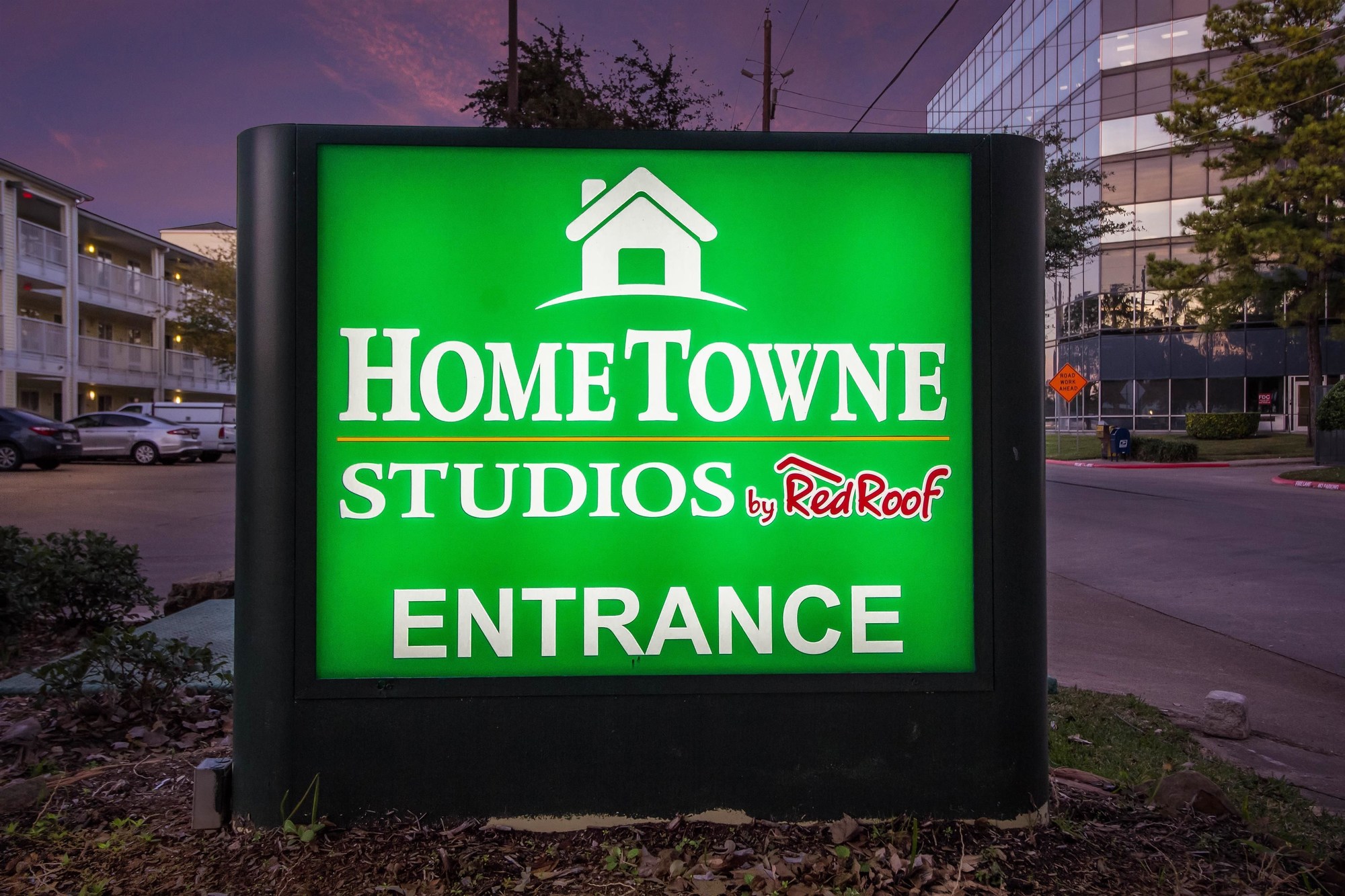 HomeTowne Studios Houston - Northwest