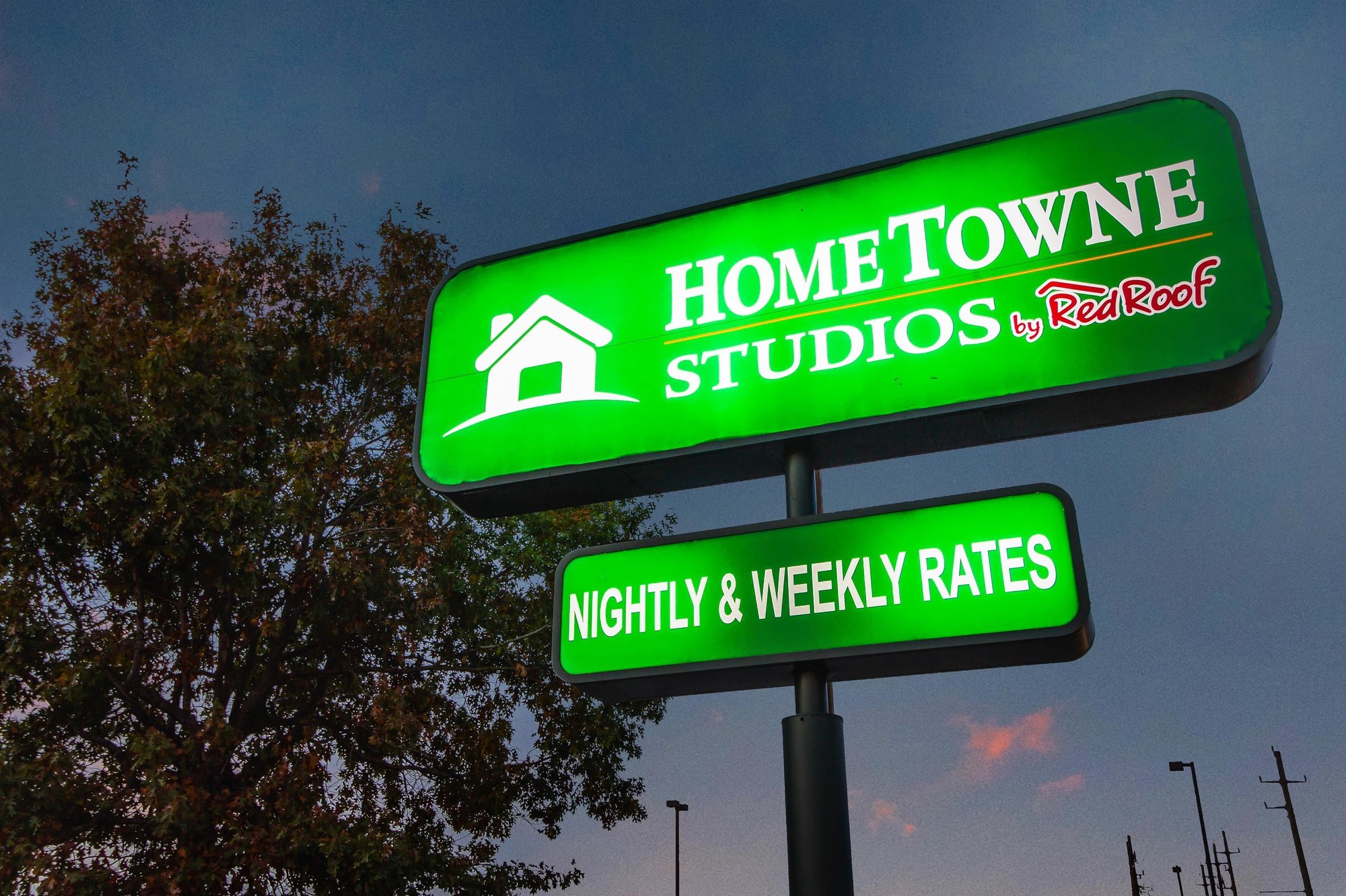 HomeTowne Studios Houston - West Oaks