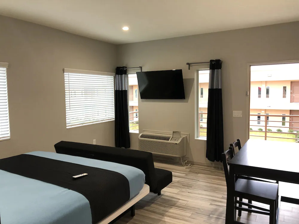 Crystal Inn