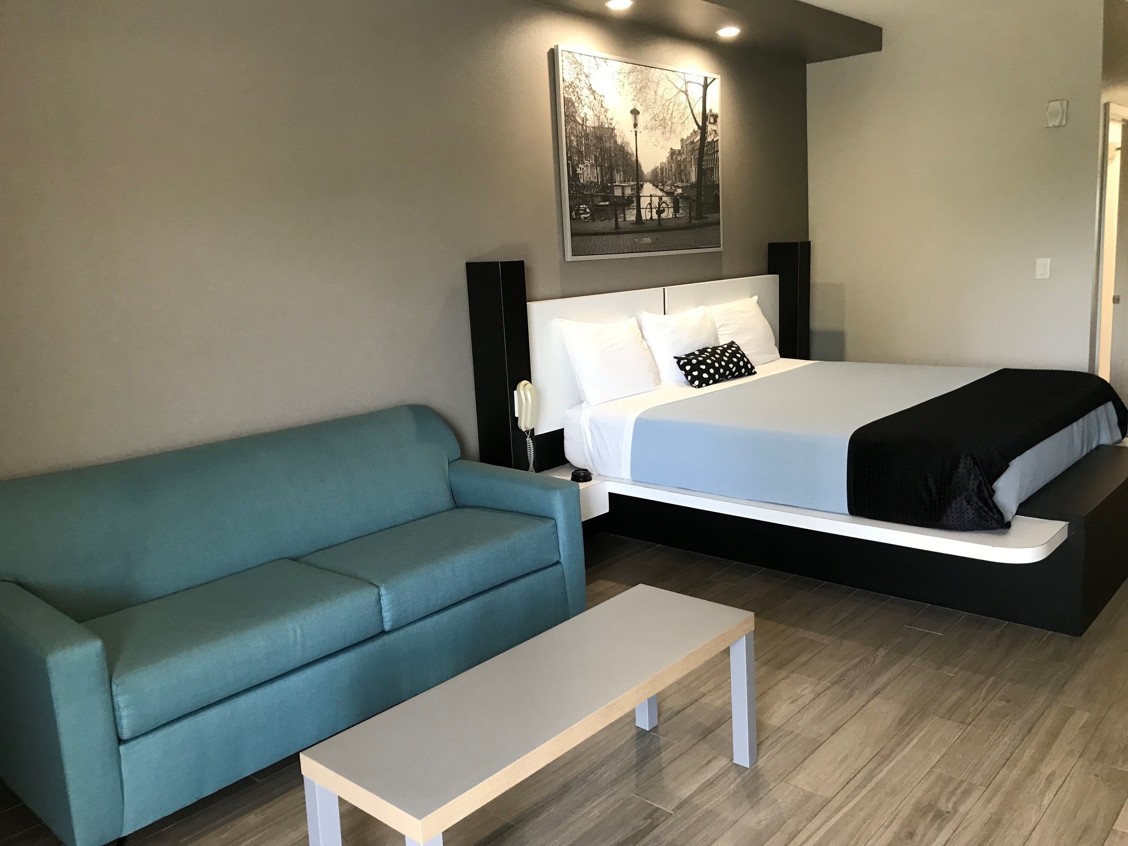 Crystal Inn