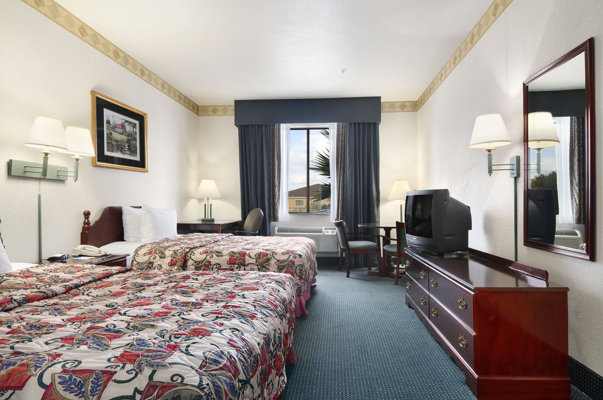 Days Inn & Suites by Wyndham Houston North/Aldine