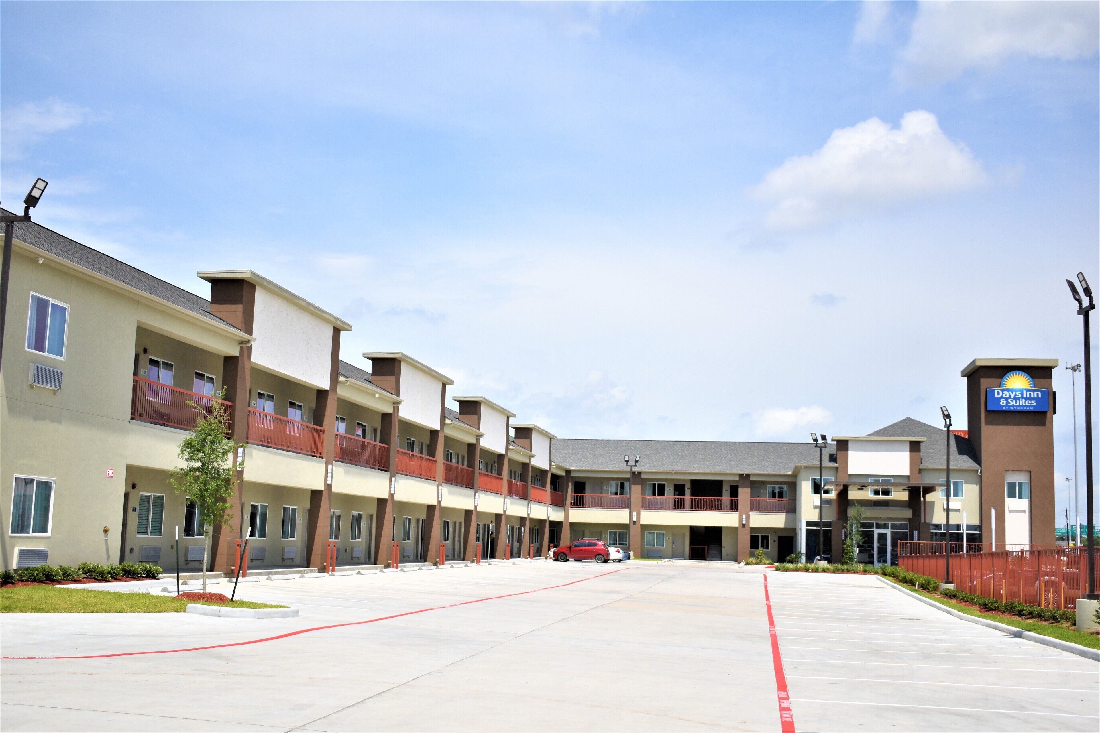 Days Inn & Suites by Wyndham Downtown/University of Houston