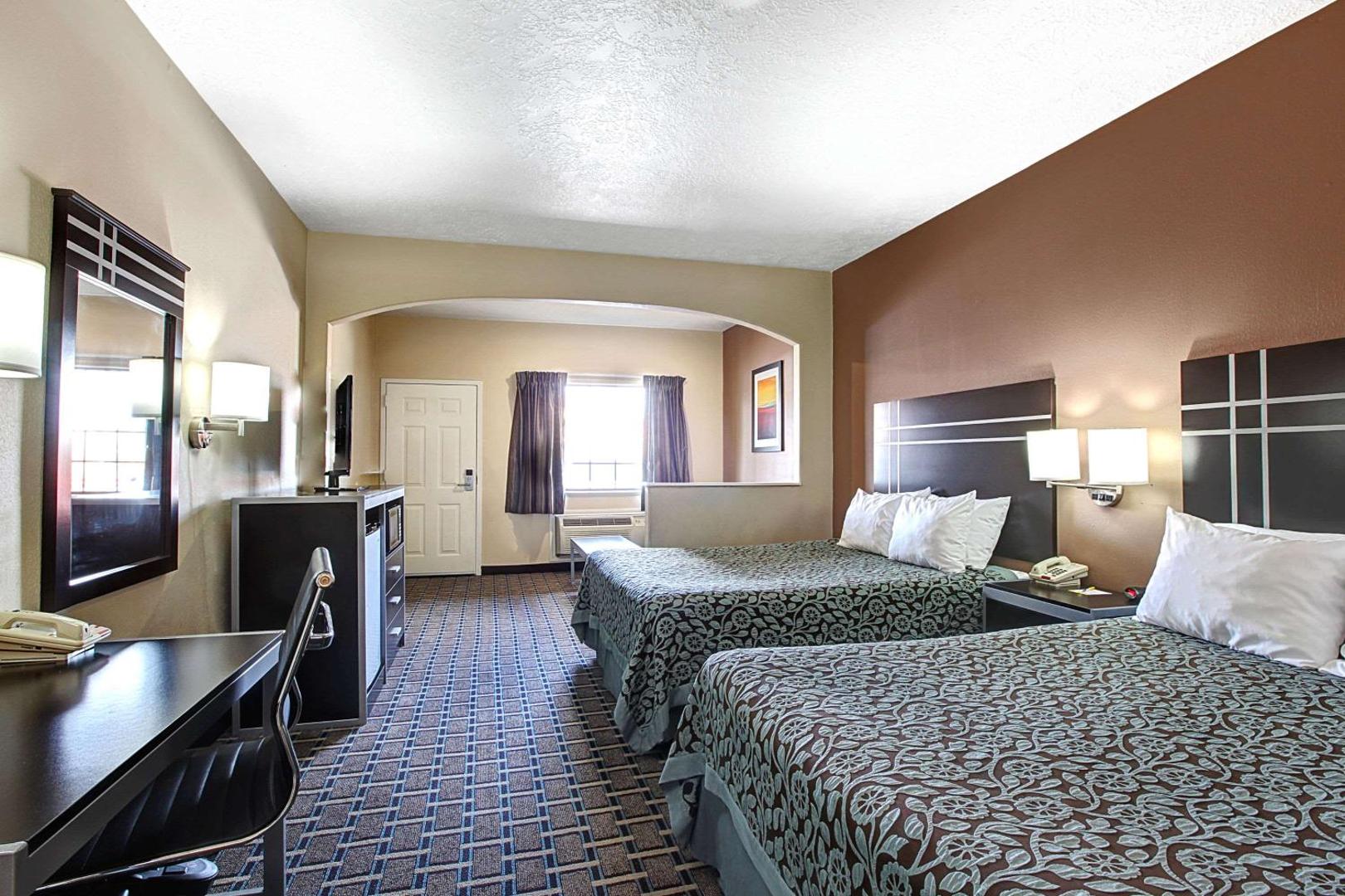 Days Inn & Suites by Wyndham Houston North/FM 1960