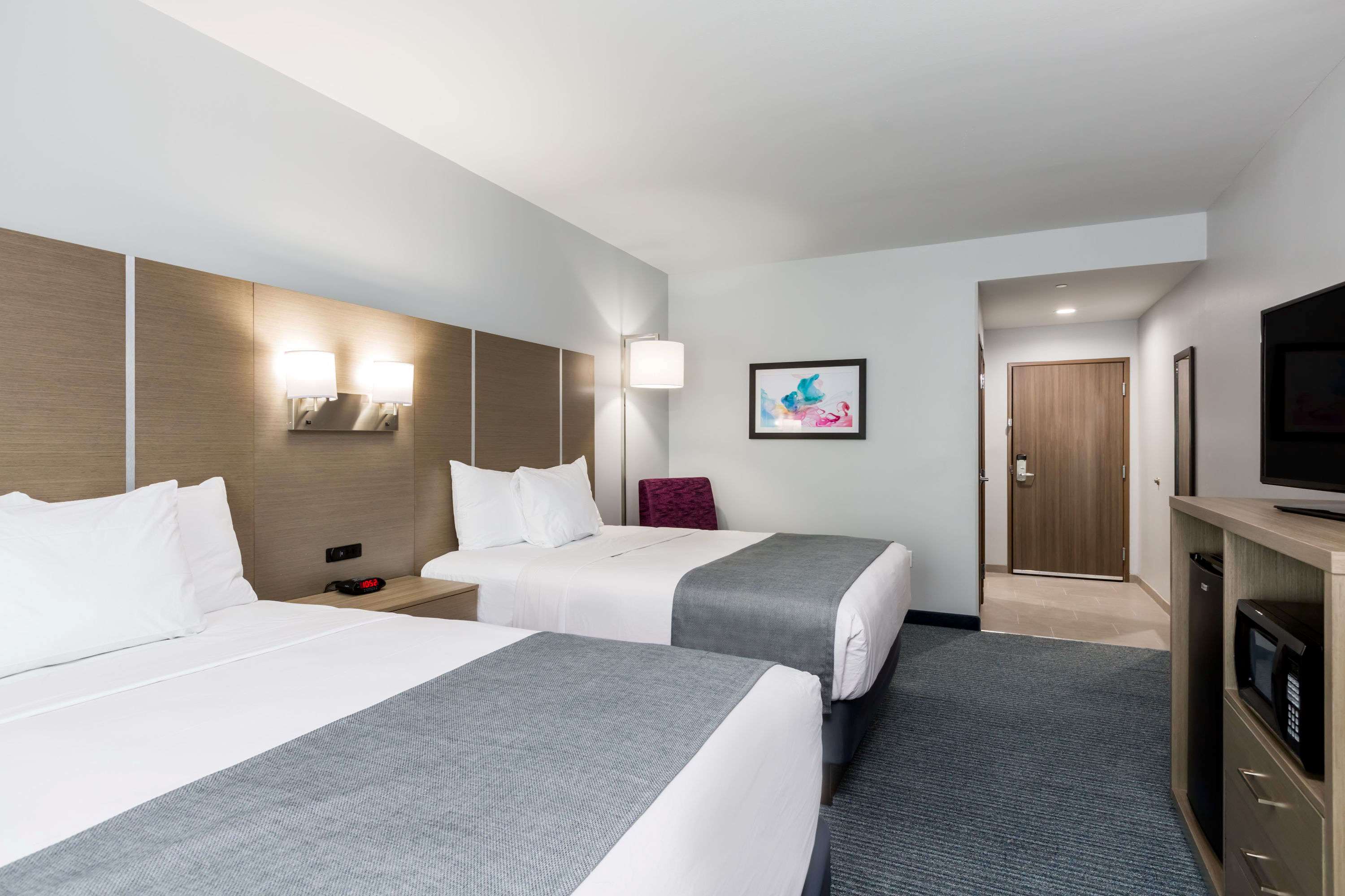 Days Inn & Suites by Wyndham Houston NW Cypress