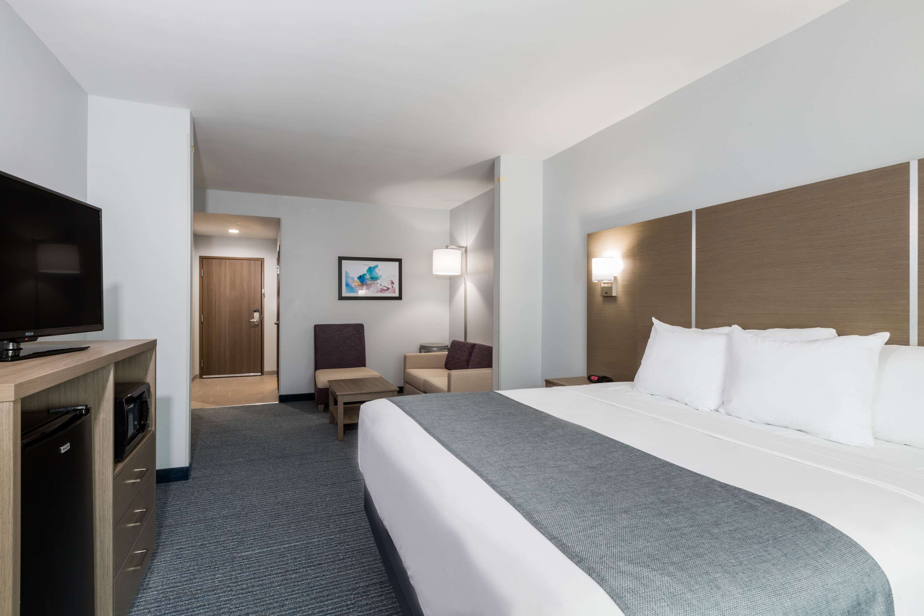 Days Inn & Suites by Wyndham Houston NW Cypress