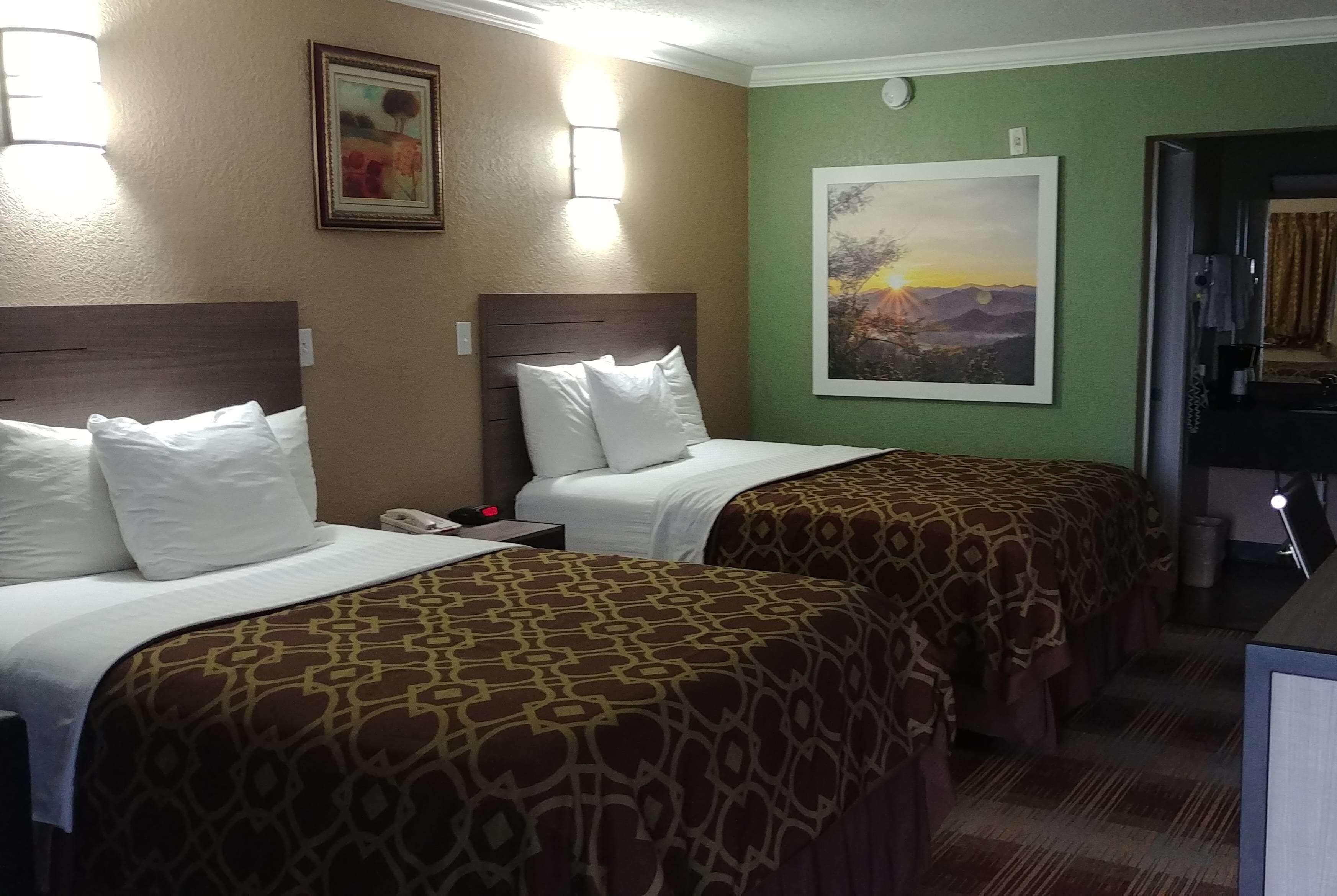 Days Inn by Wyndham Houston East