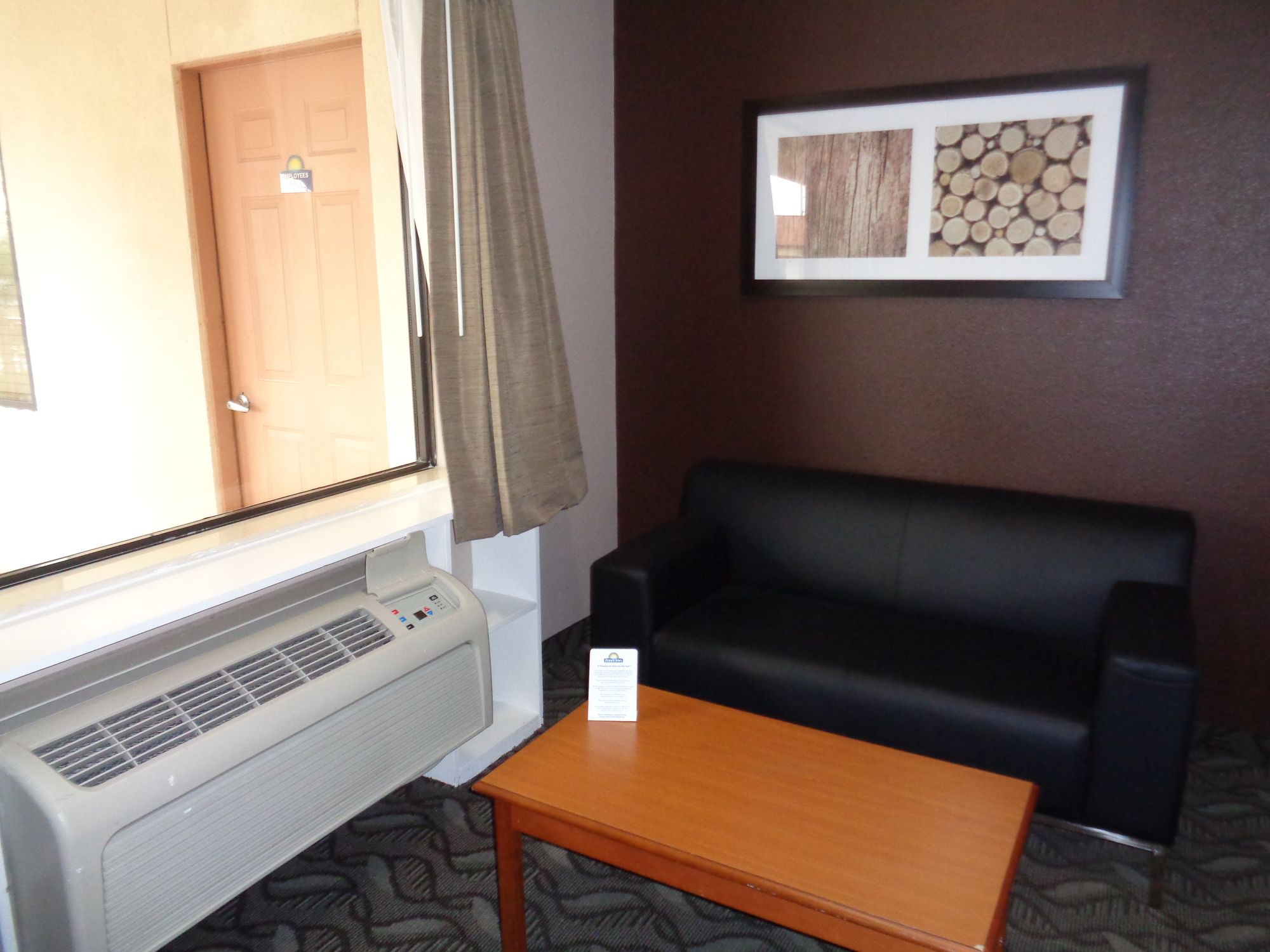 Grand Villa Inn Galleria