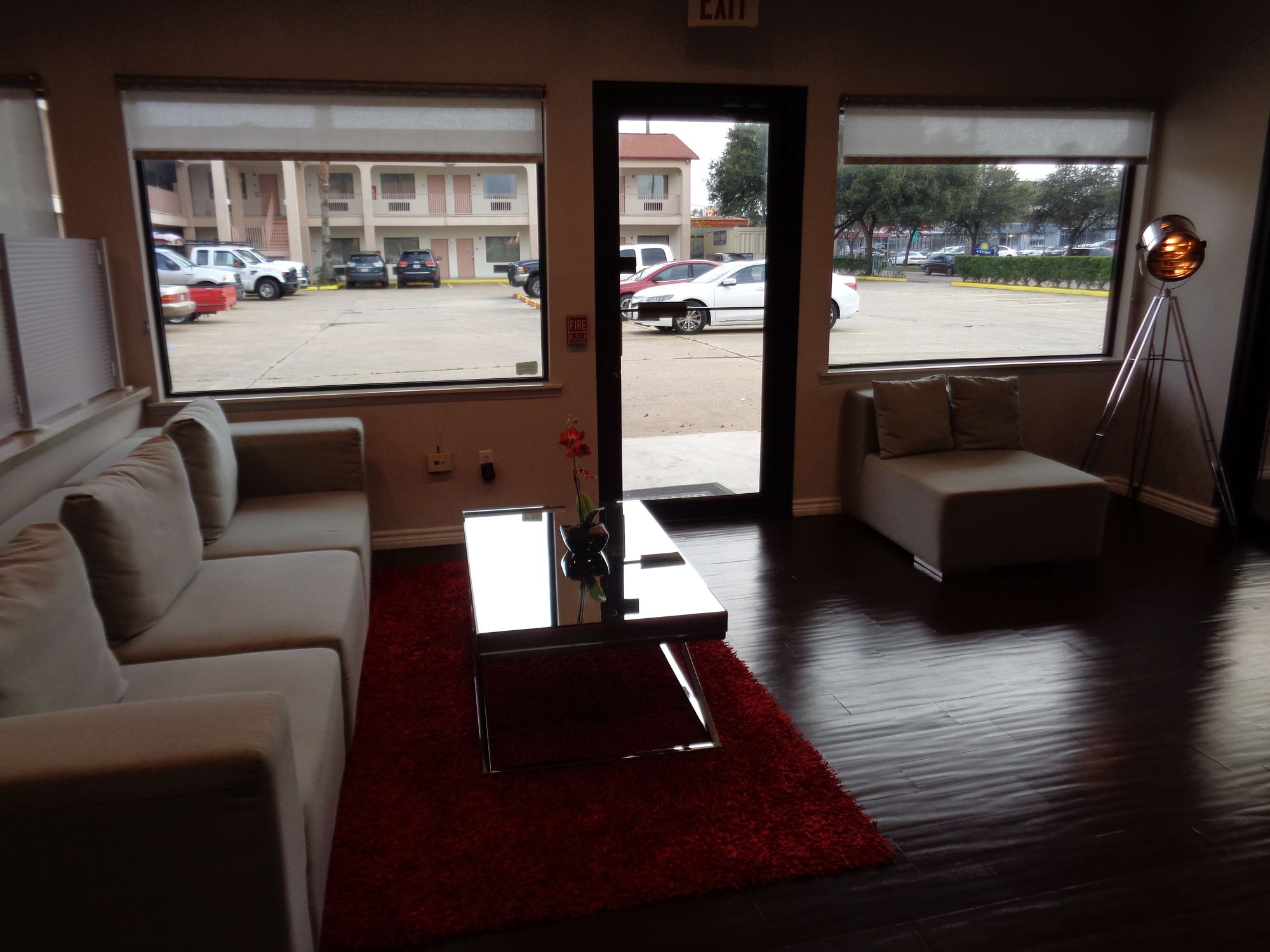 Grand Villa Inn Galleria