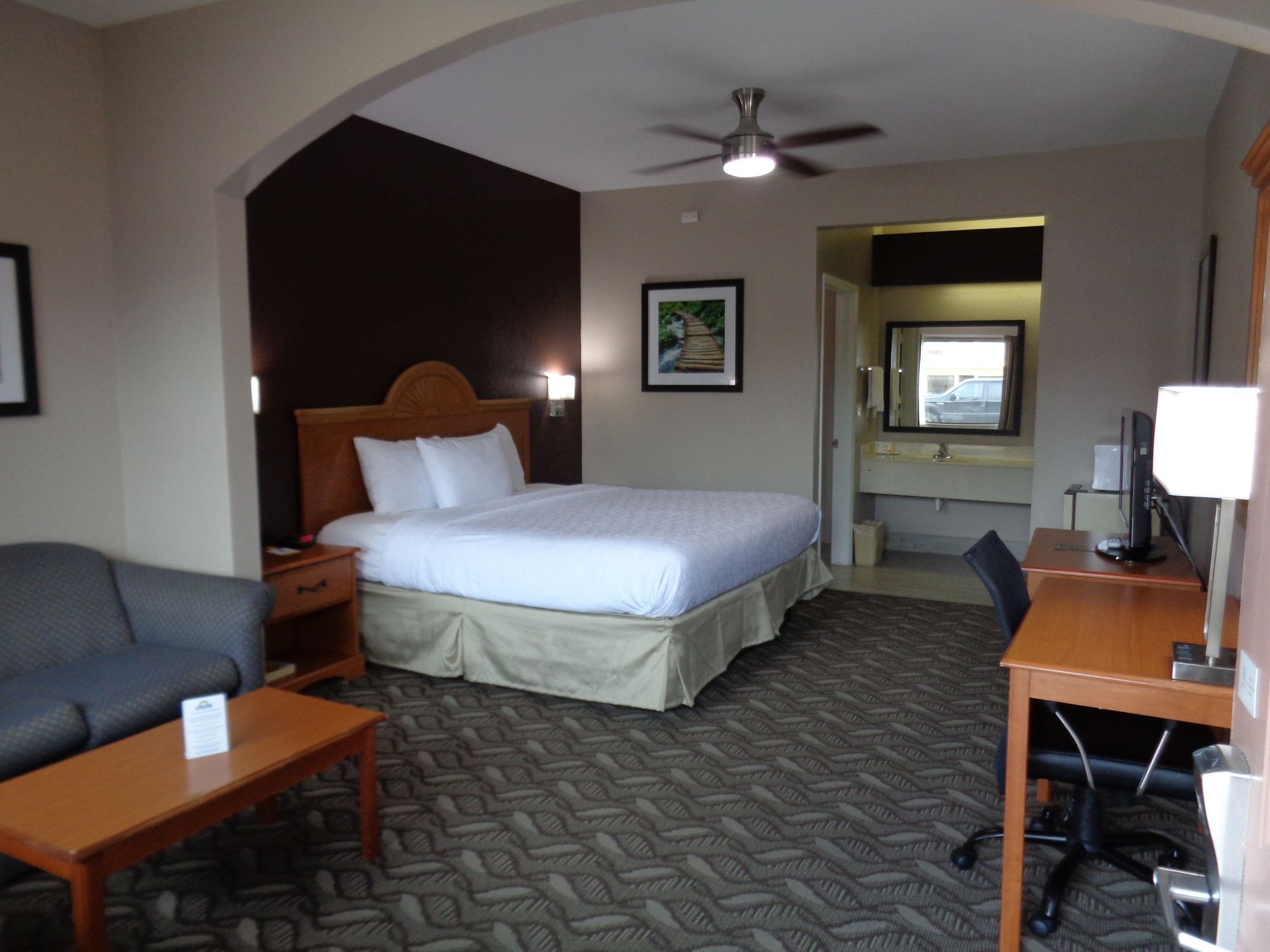 Grand Villa Inn Galleria
