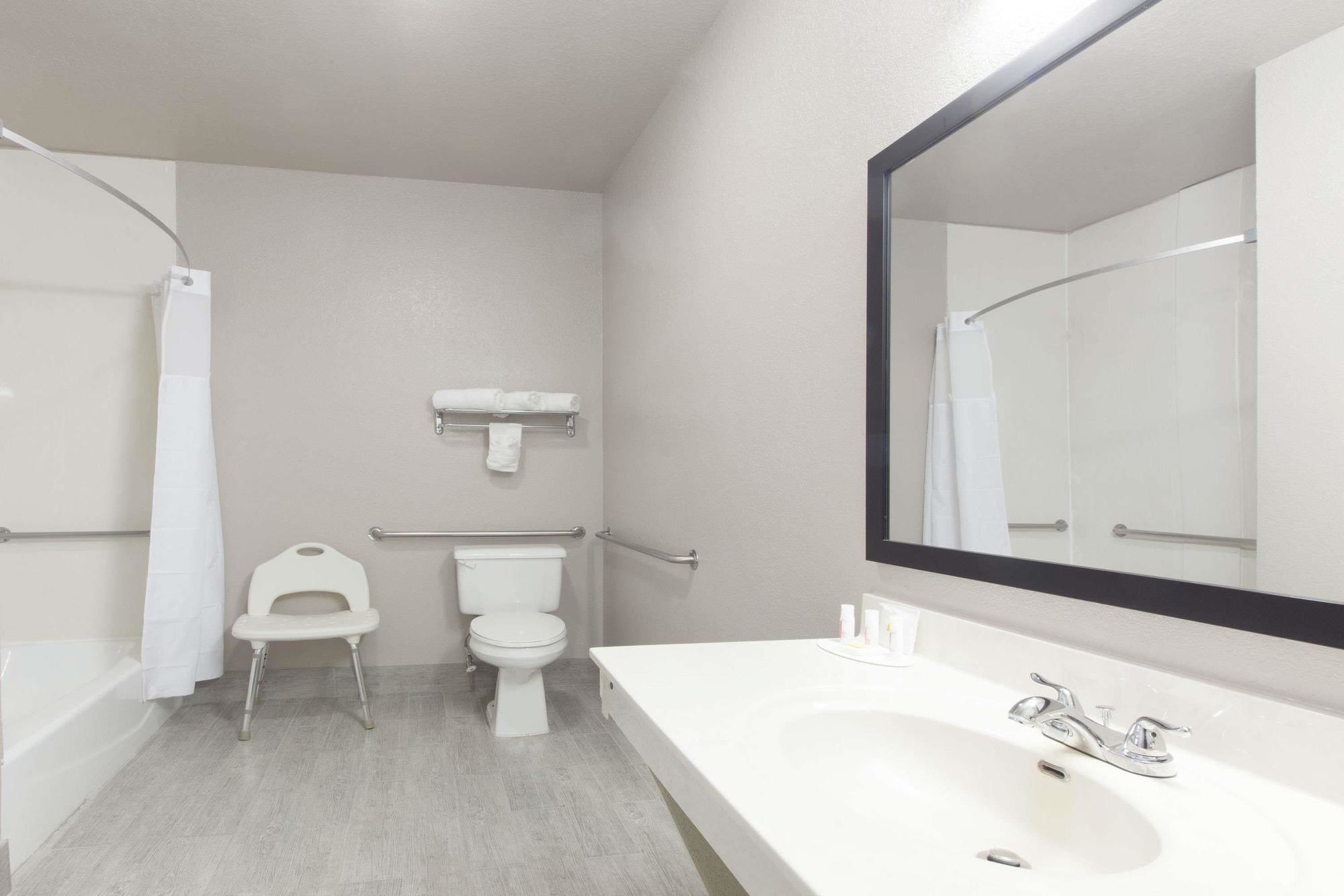 Grand Villa Inn Galleria